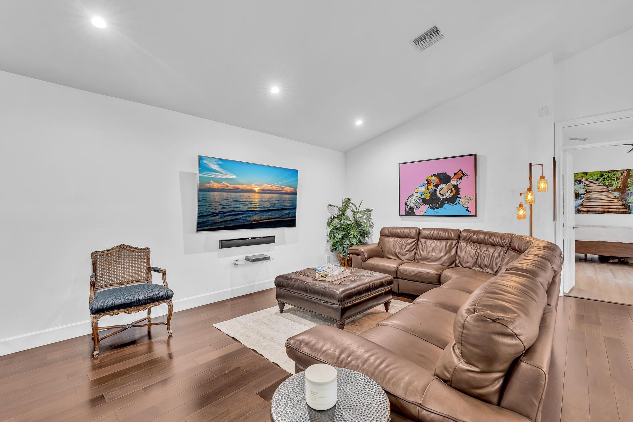 LA VIDA - Residential