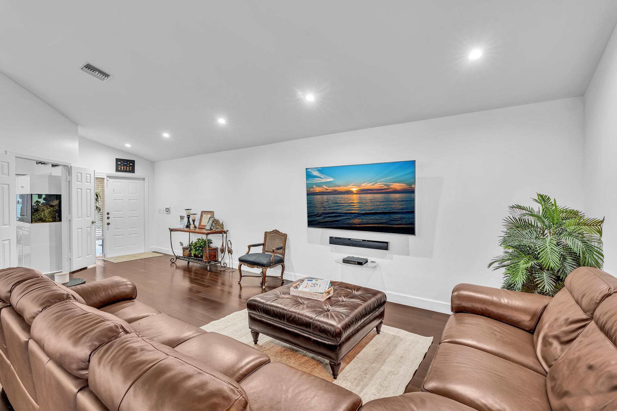 LA VIDA - Residential