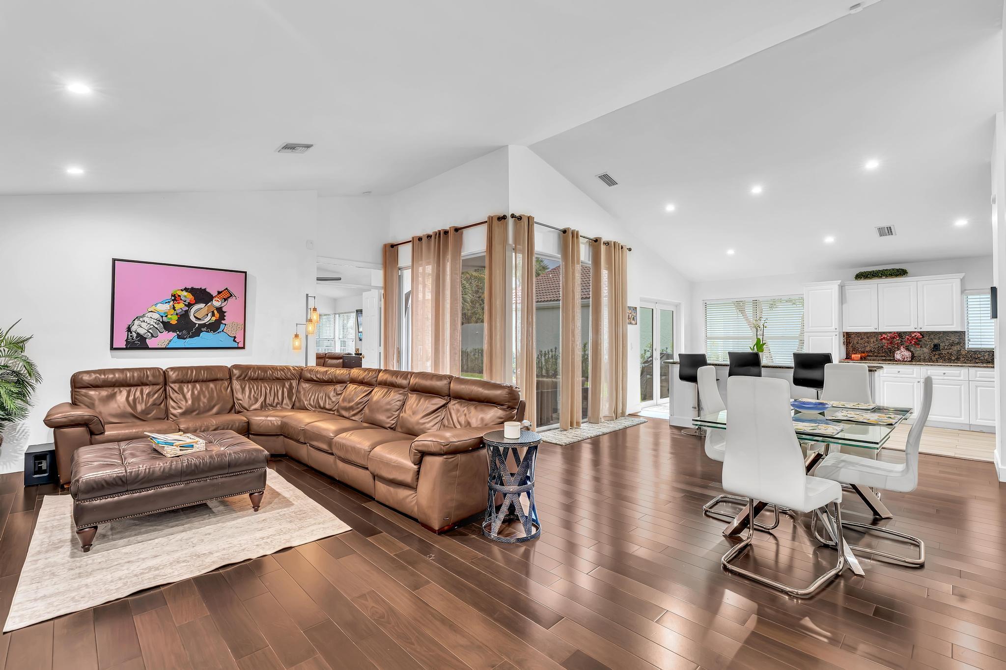 LA VIDA - Residential