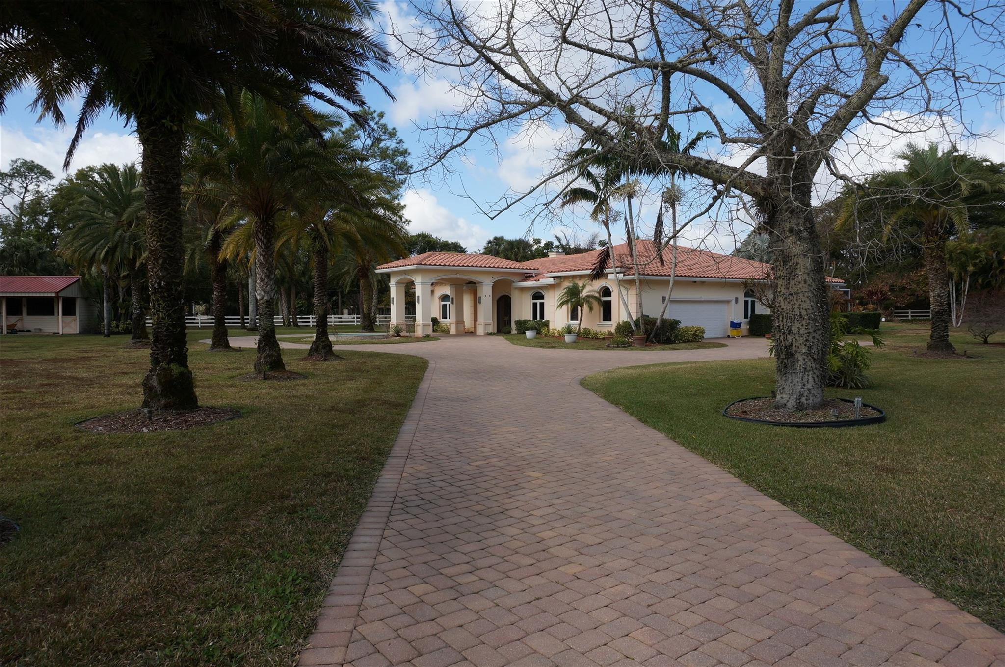 PALM BEACH LITTLE RANCHES 2 - Residential