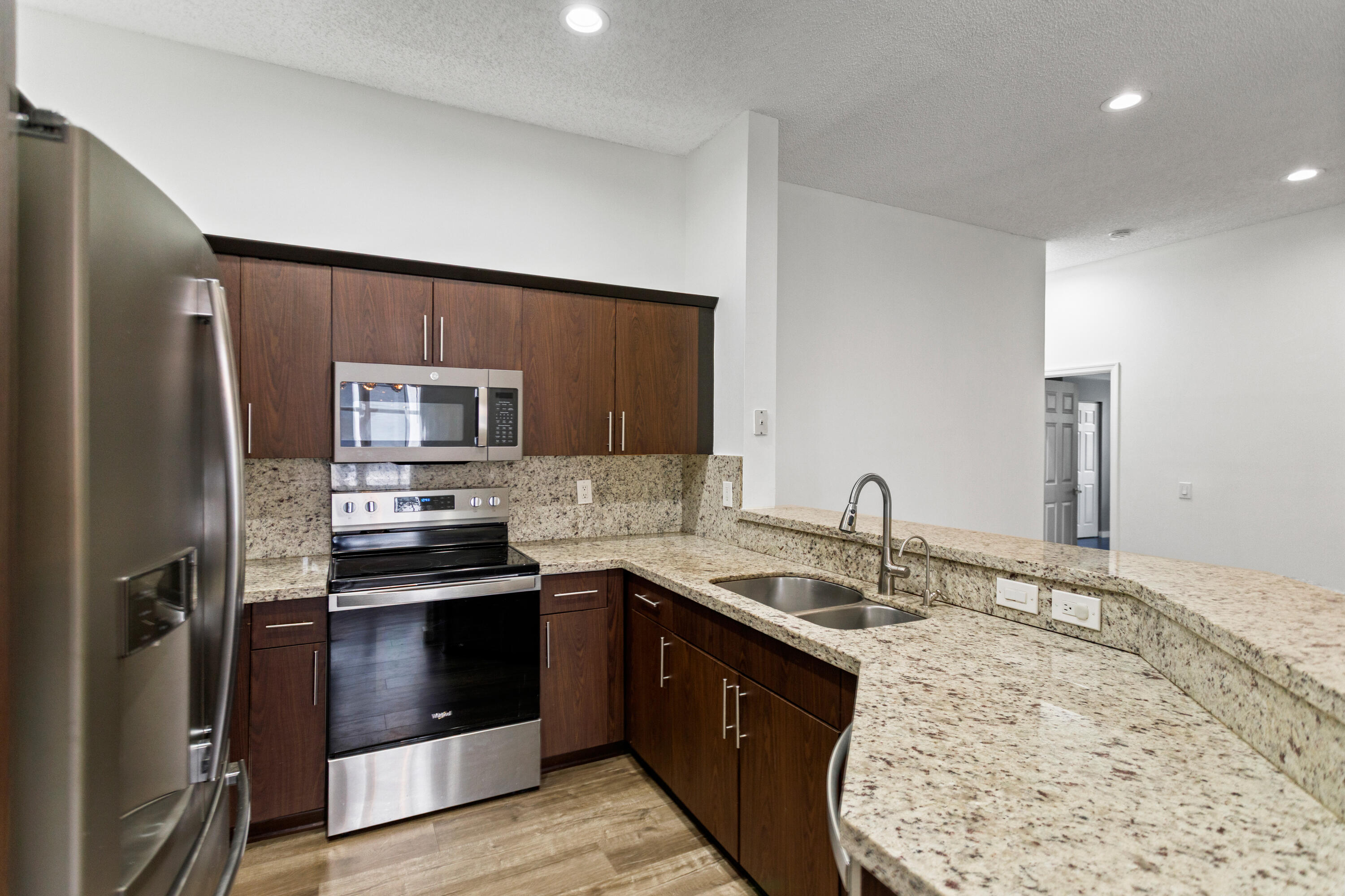 SAVANNA - Residential Lease