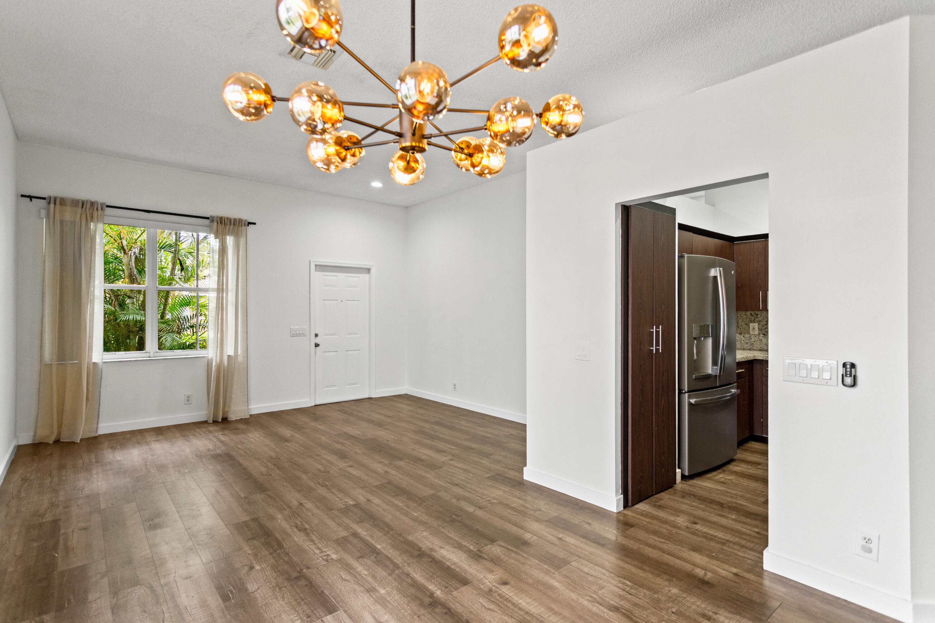 SAVANNA - Residential Lease