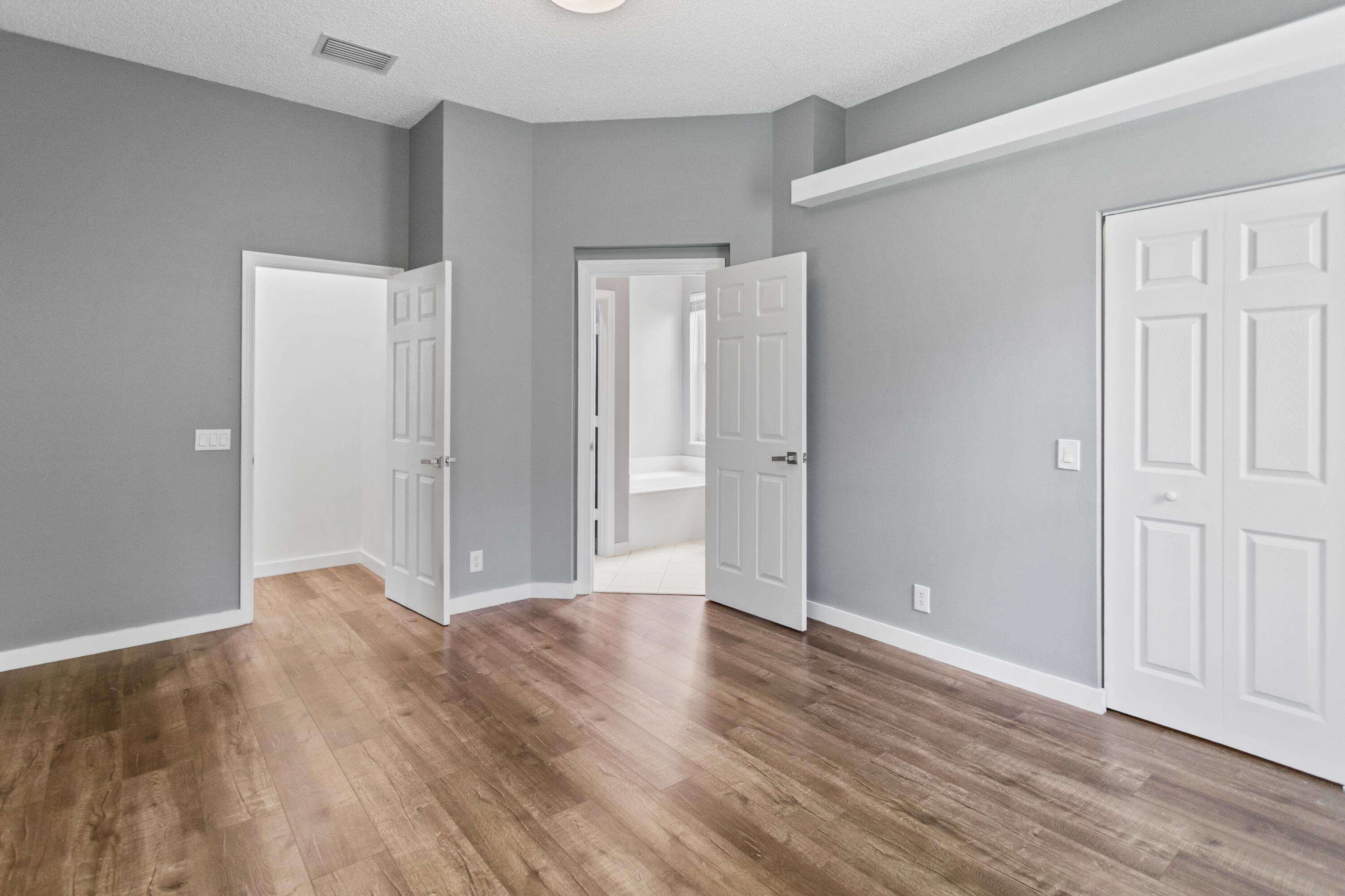 SAVANNA - Residential Lease