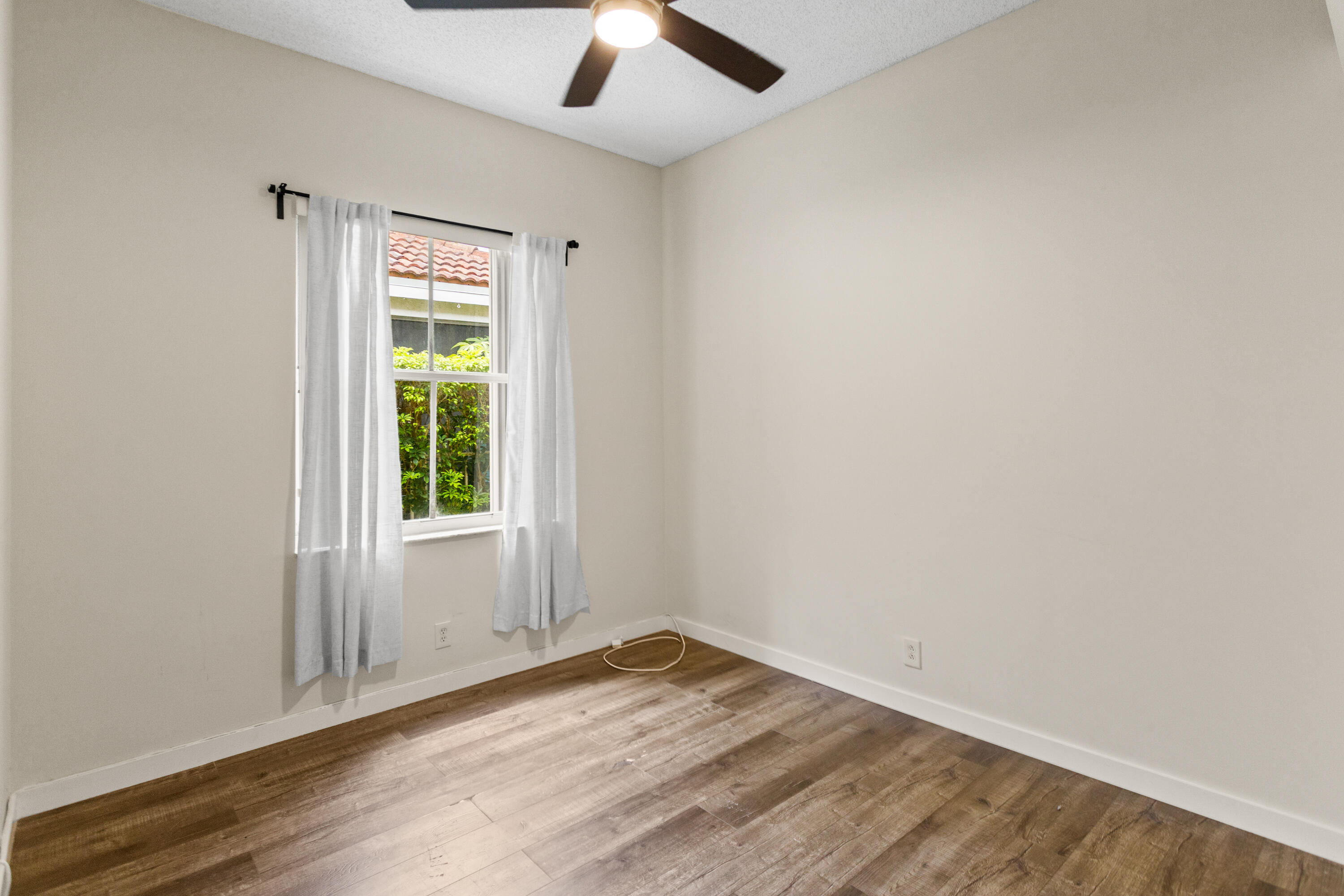 SAVANNA - Residential Lease