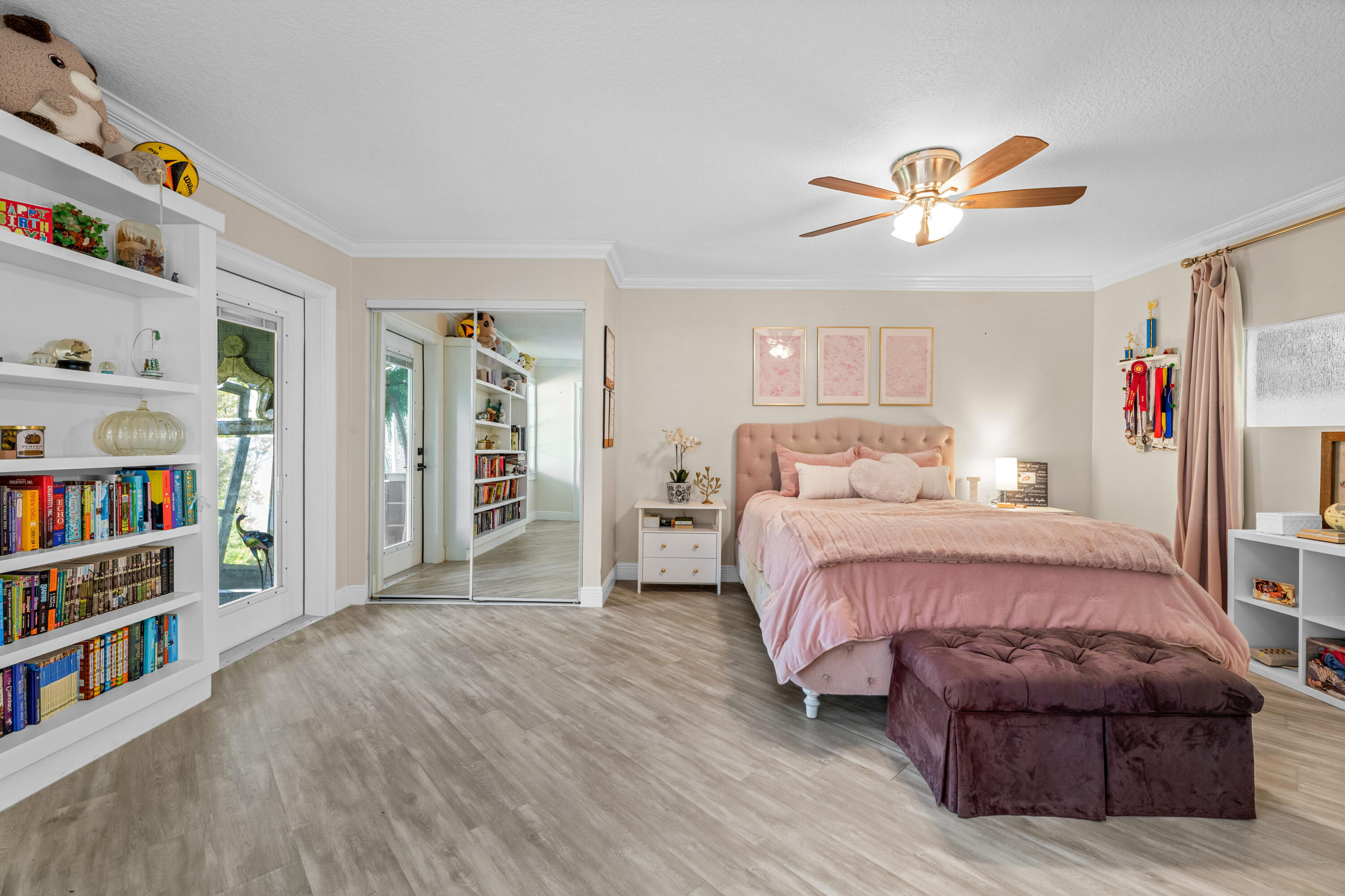 LOXAHATCHEE GROVES - Residential