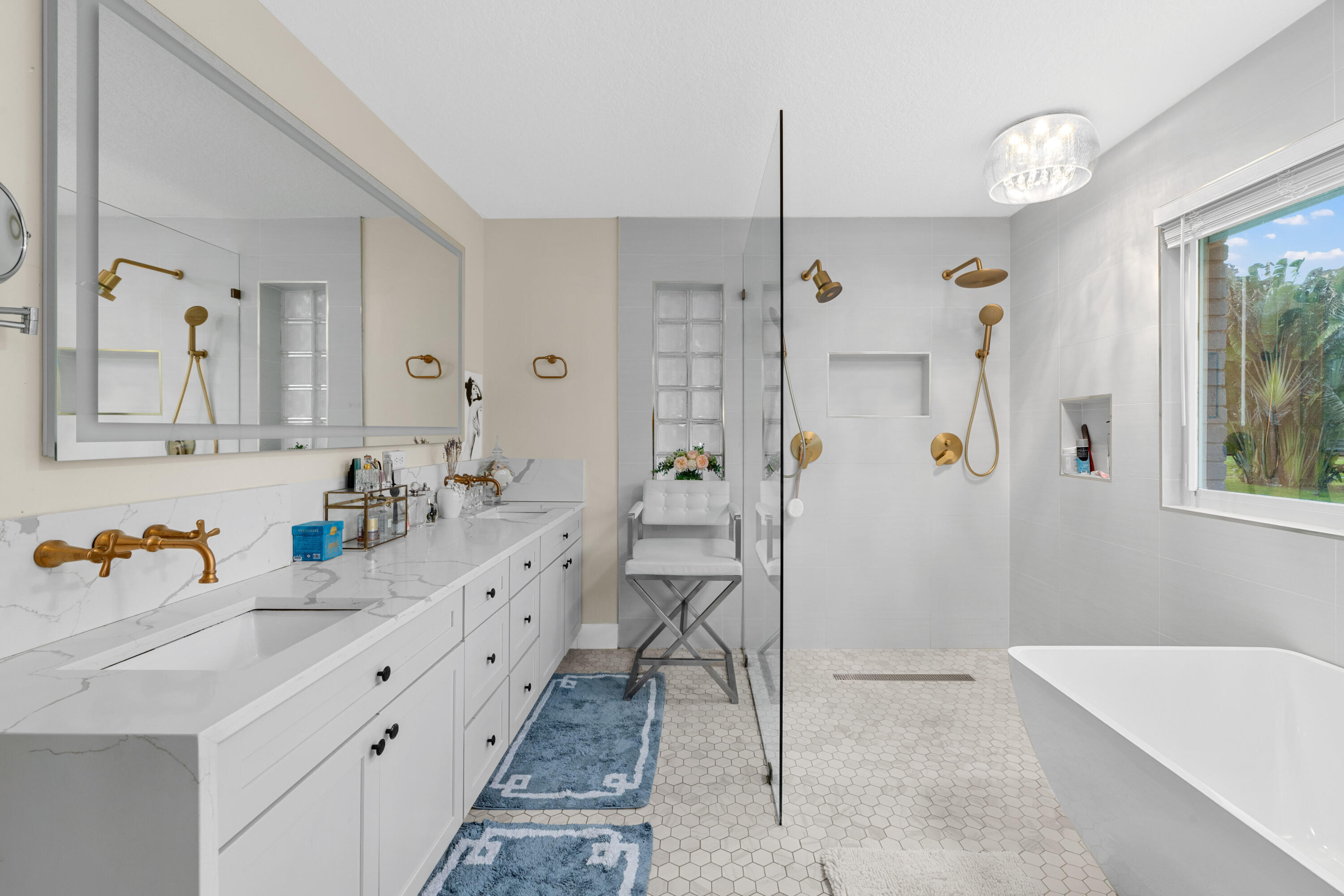LOXAHATCHEE GROVES - Residential