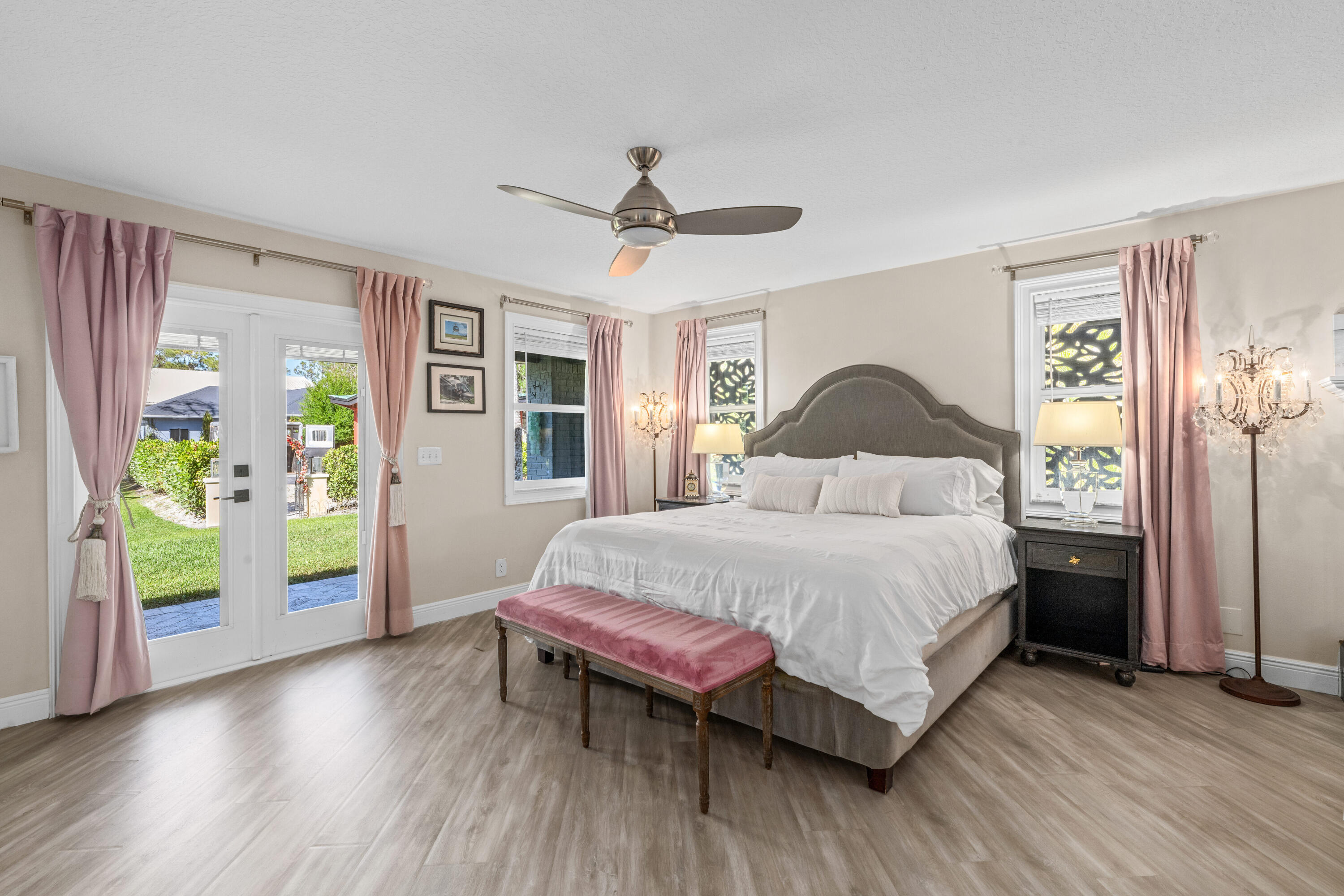 LOXAHATCHEE GROVES - Residential