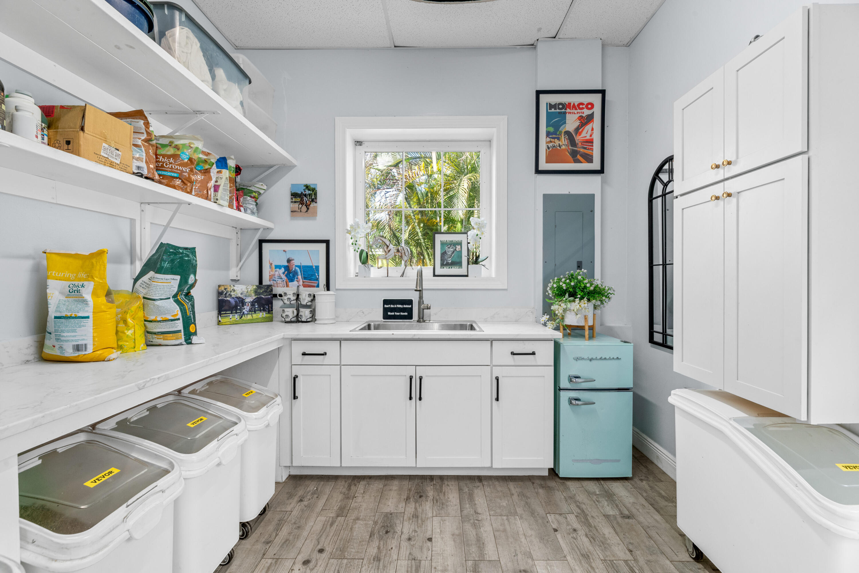 LOXAHATCHEE GROVES - Residential