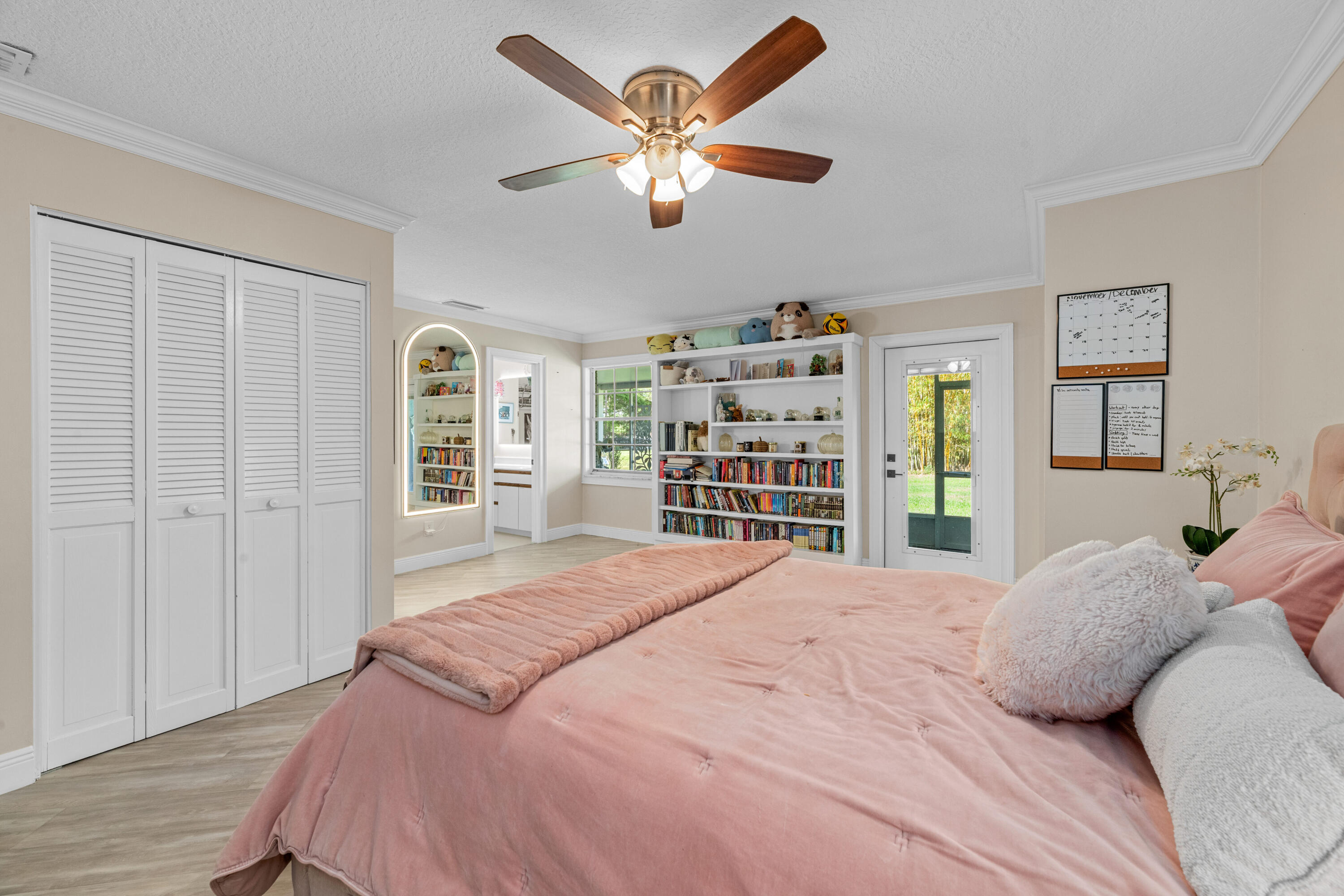 LOXAHATCHEE GROVES - Residential