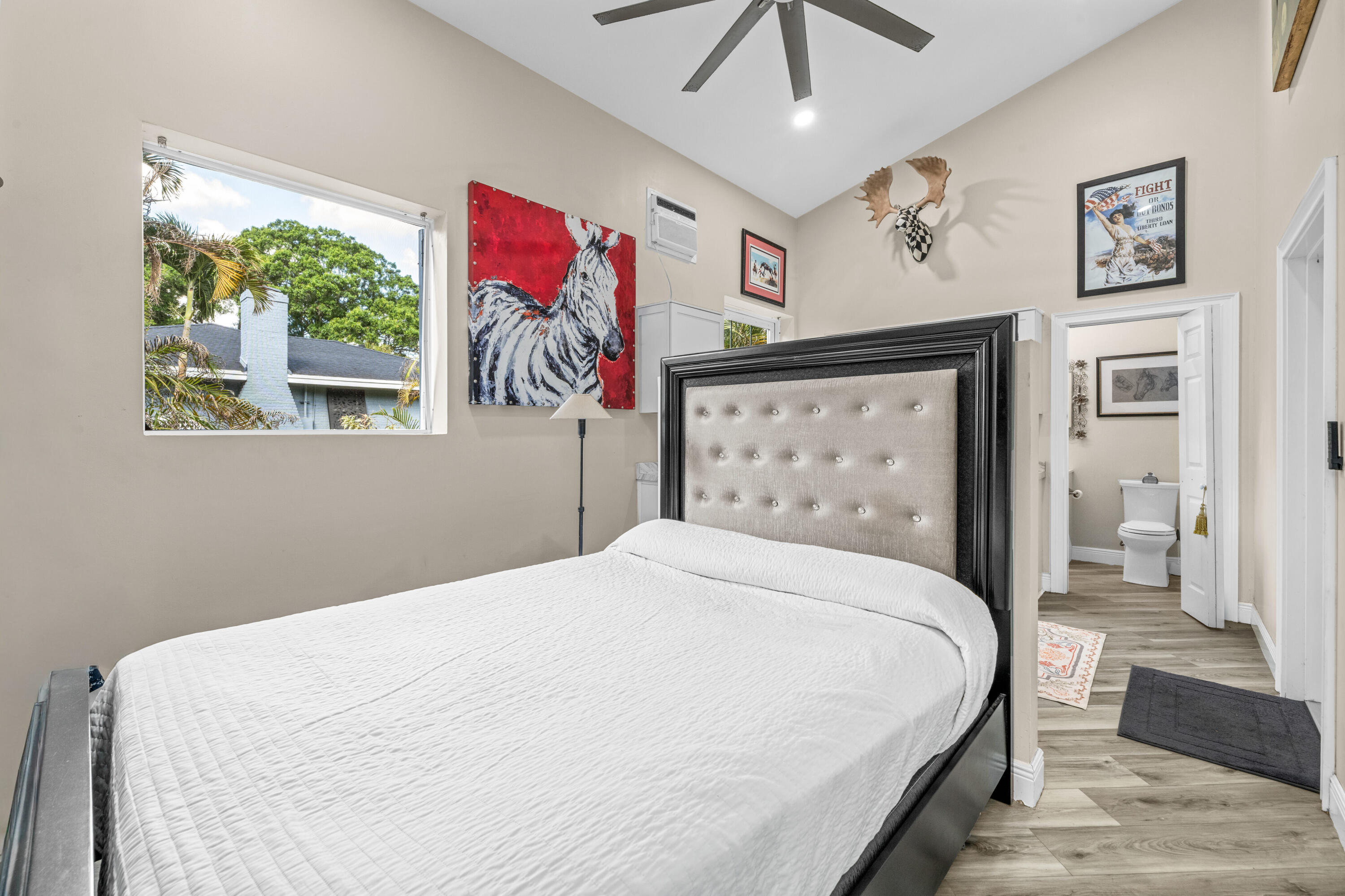 LOXAHATCHEE GROVES - Residential