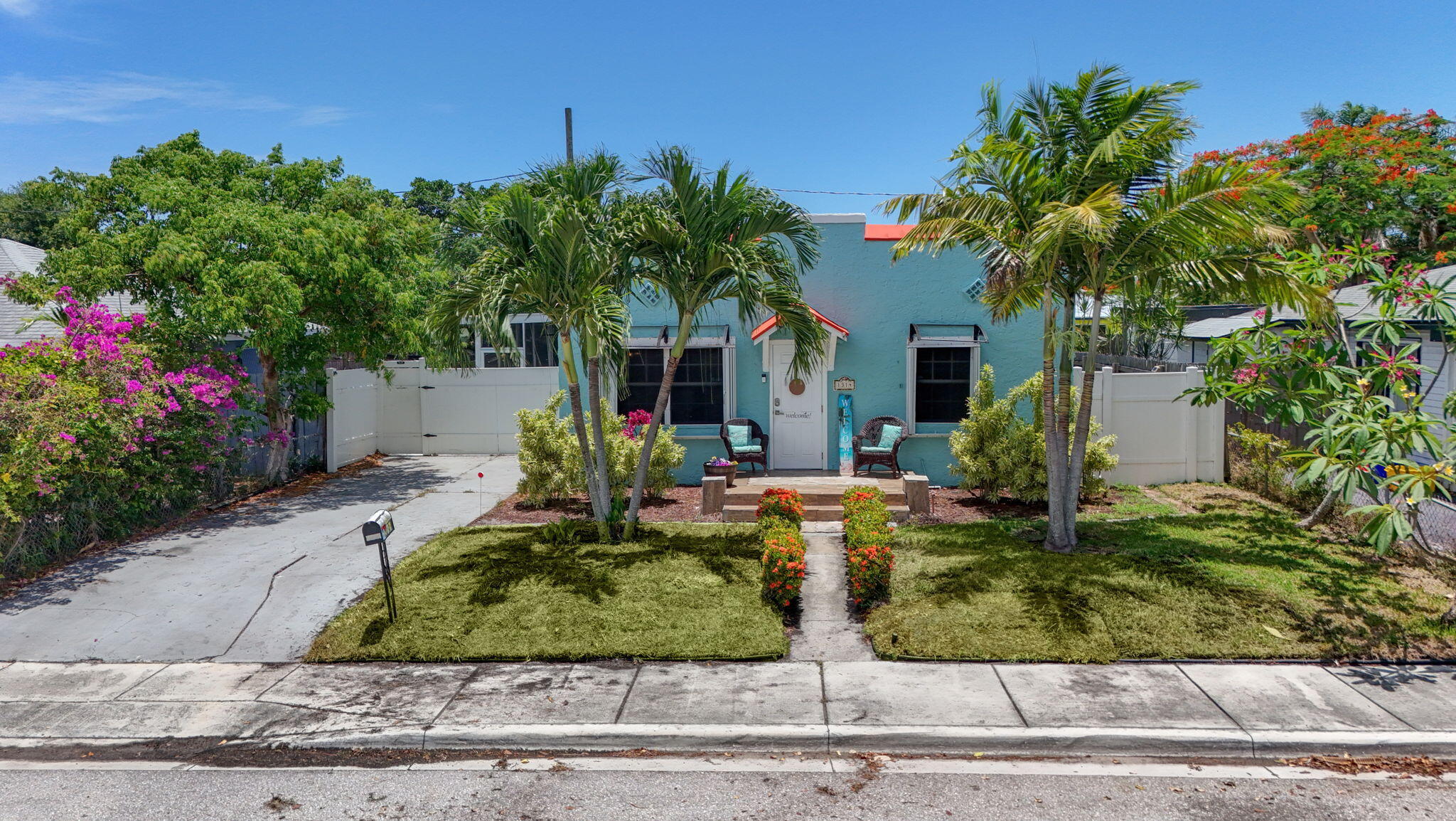 NORTH LAKE WORTH - Residential Income
