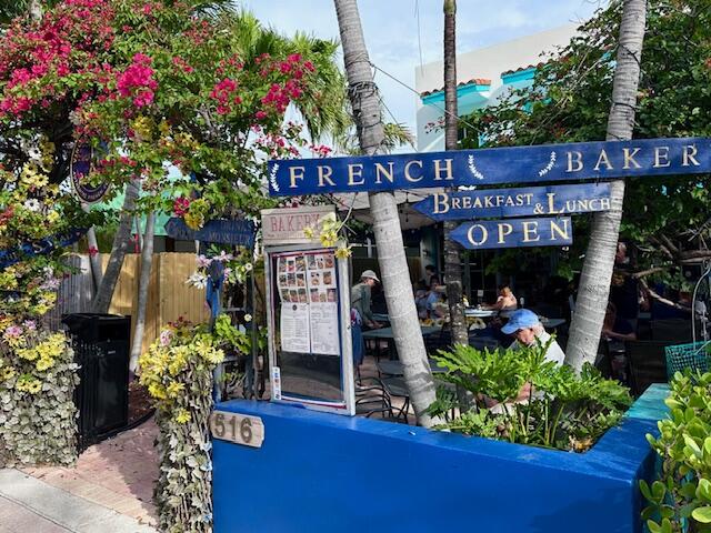 NORTH LAKE WORTH - Residential Income