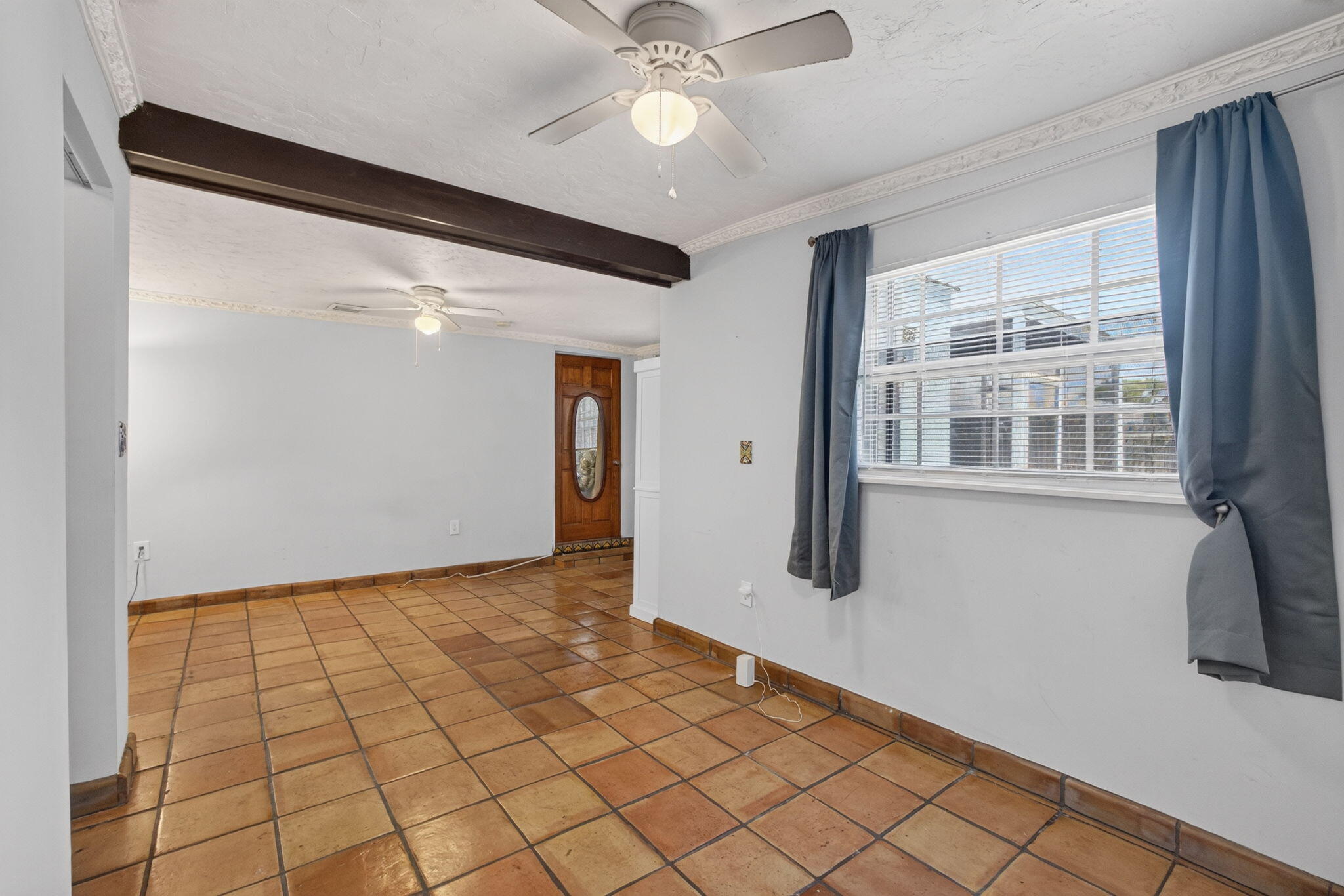 NORTH LAKE WORTH - Residential Income