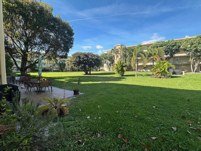 VILLAGE ROYALE GREENWOOD CONDO - Residential Lease
