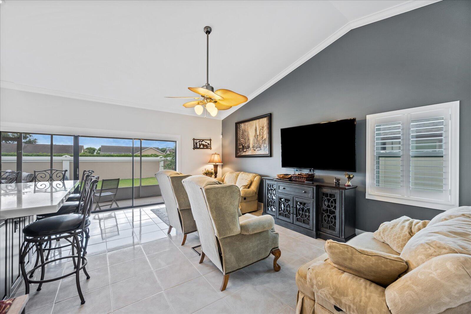 GREENVIEW SHORES 2 OF WELLINGTON - Residential Lease
