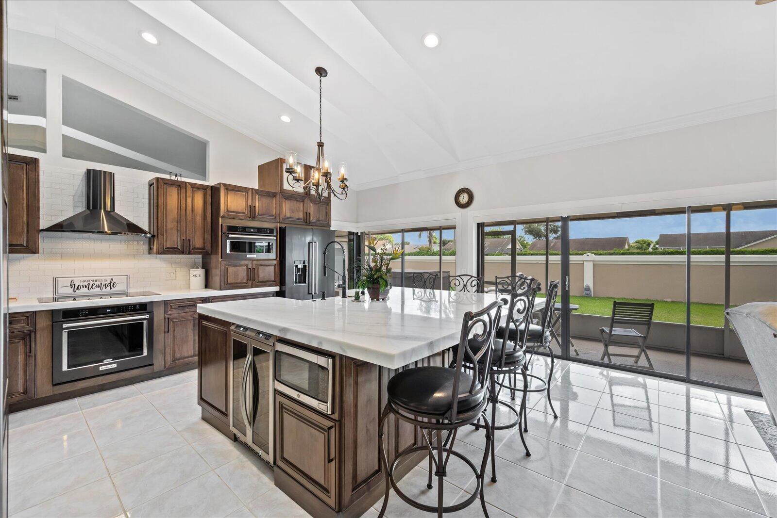 GREENVIEW SHORES 2 OF WELLINGTON - Residential Lease