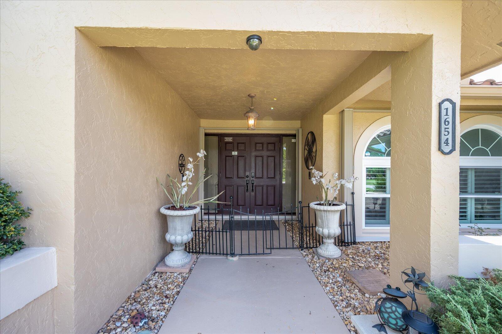 GREENVIEW SHORES 2 OF WELLINGTON - Residential Lease