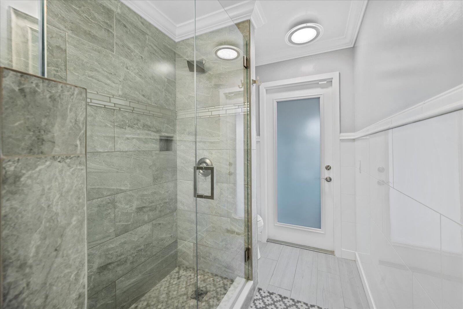 GREENVIEW SHORES 2 OF WELLINGTON - Residential Lease