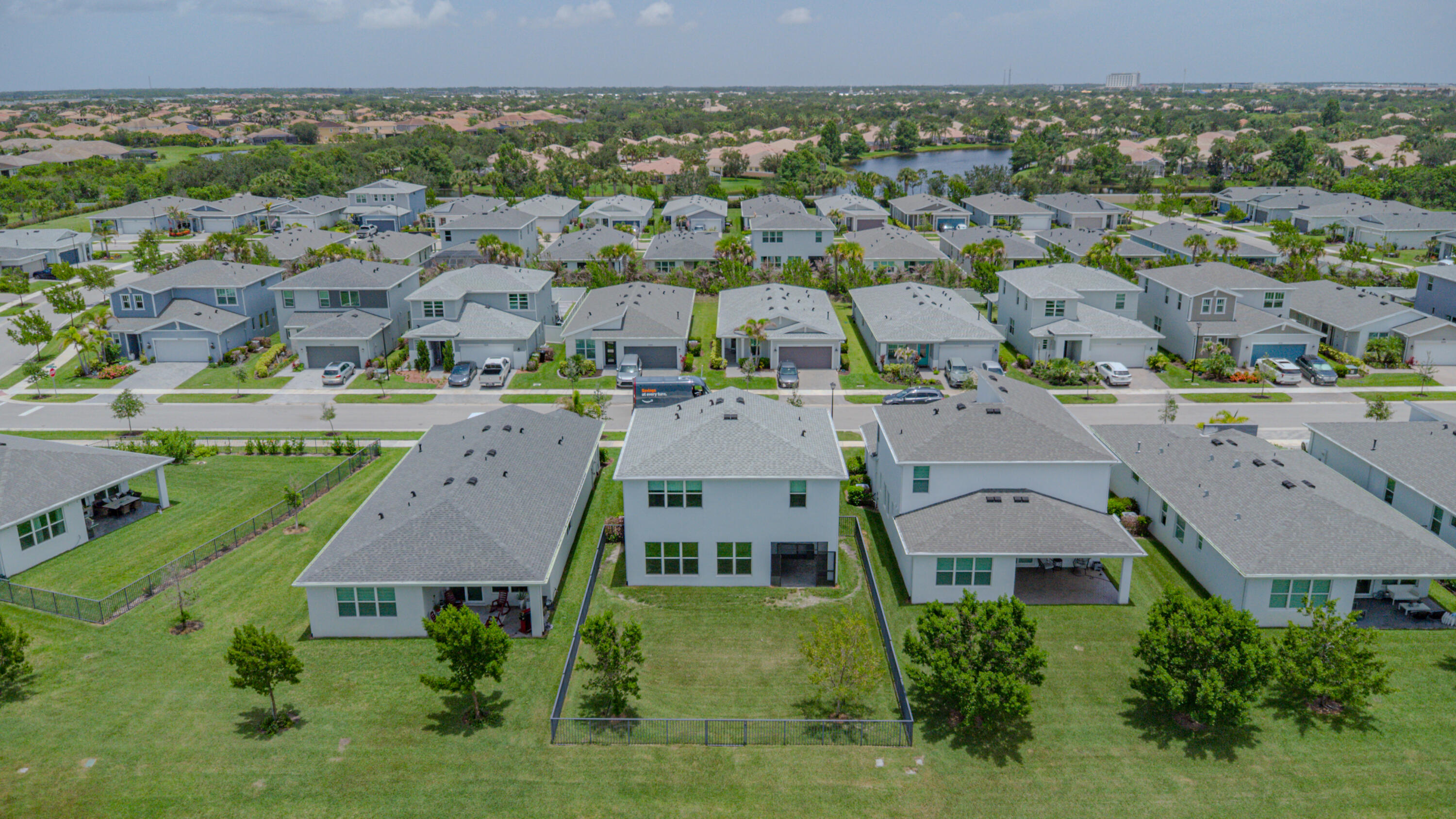 EMERY II - Residential