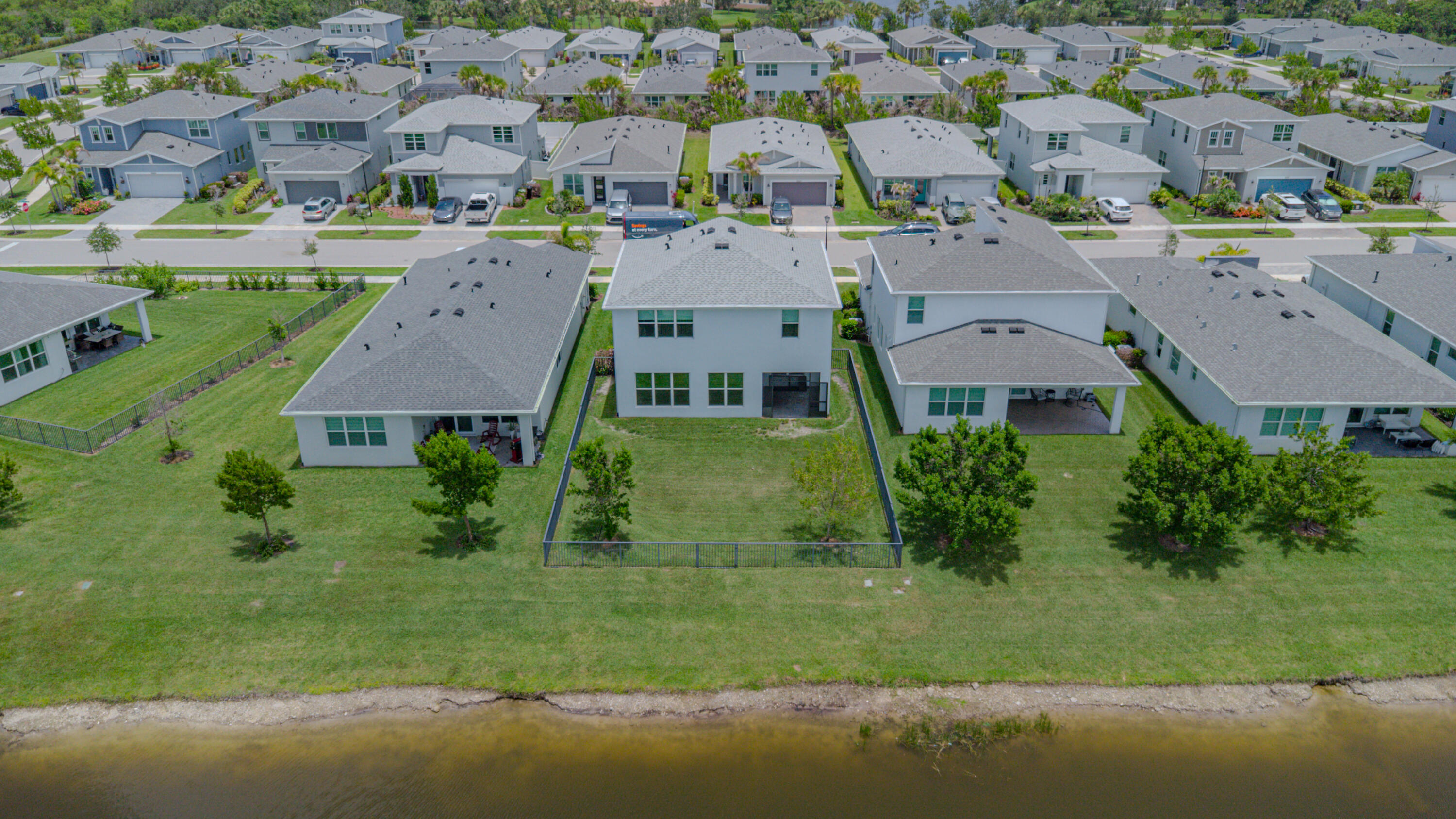 EMERY II - Residential