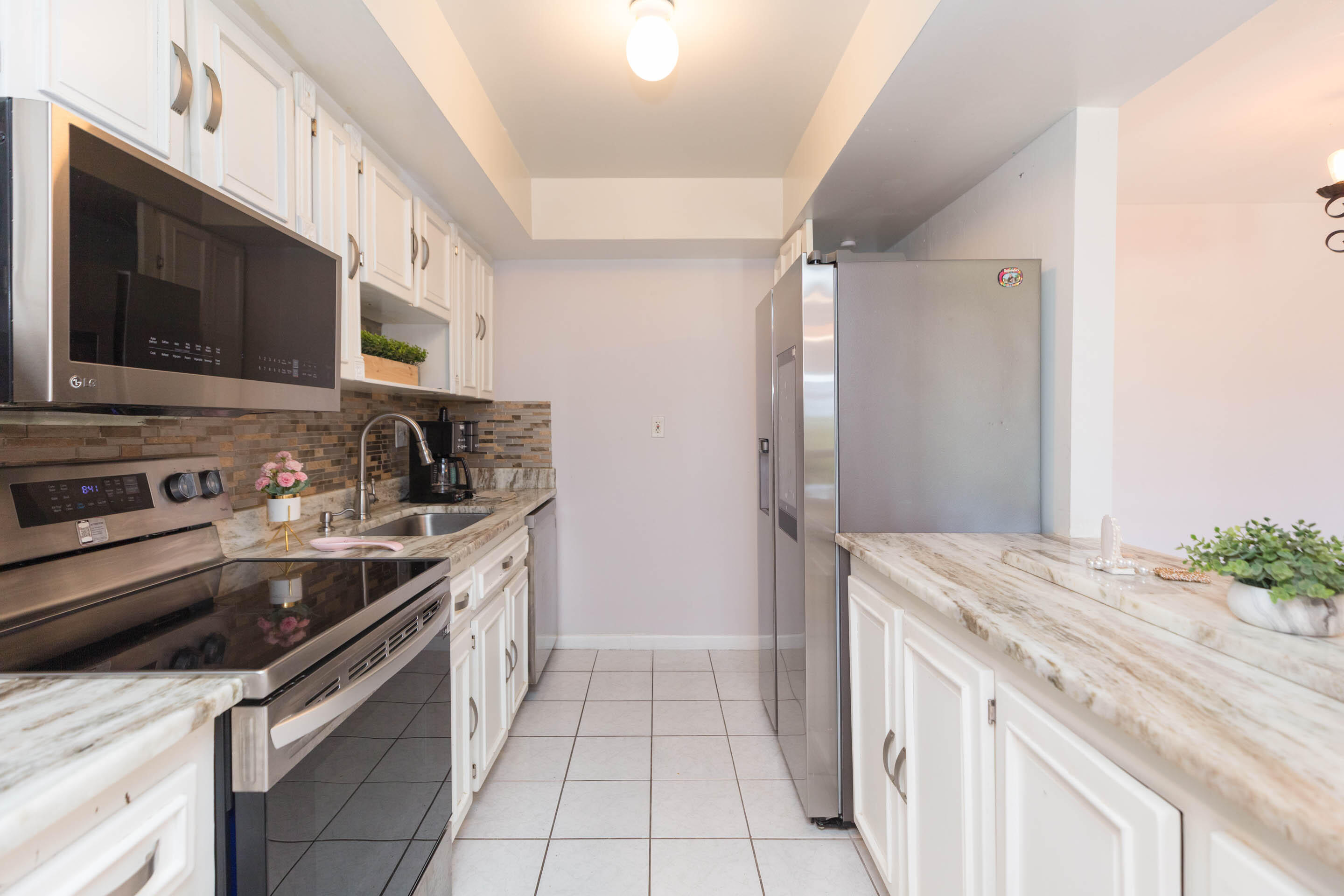 VILLAGE LAKE CONDO - Residential