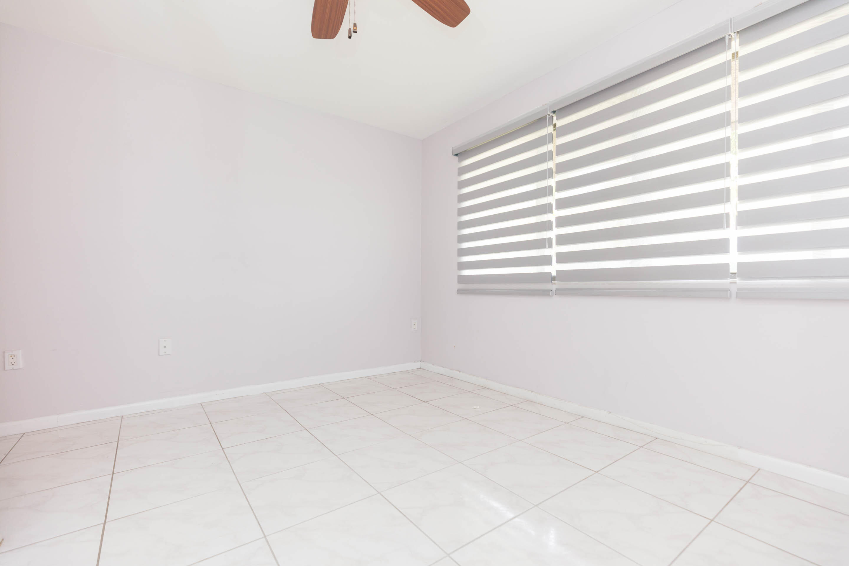 VILLAGE LAKE CONDO - Residential