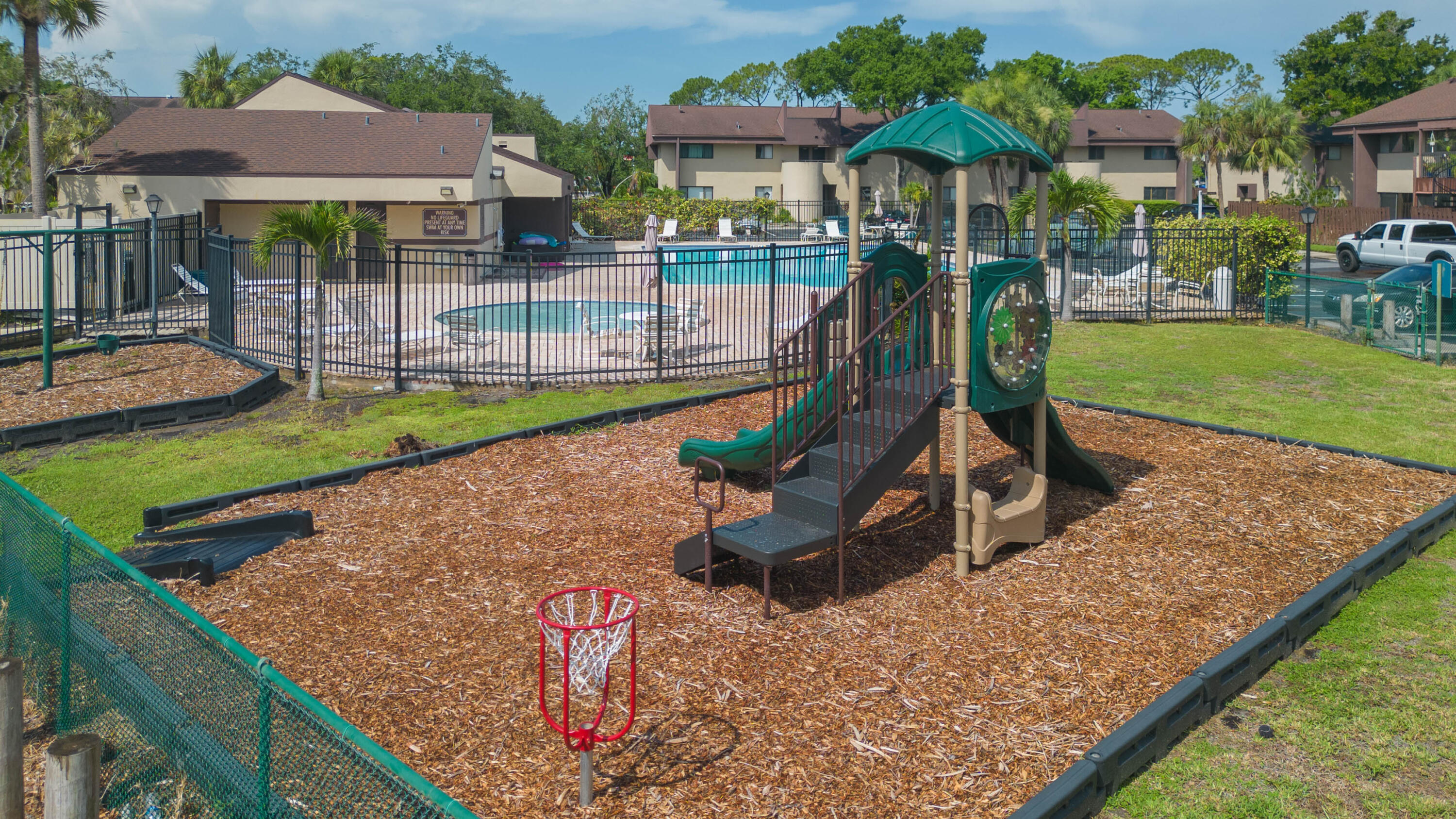 VILLAGE LAKE CONDO - Residential