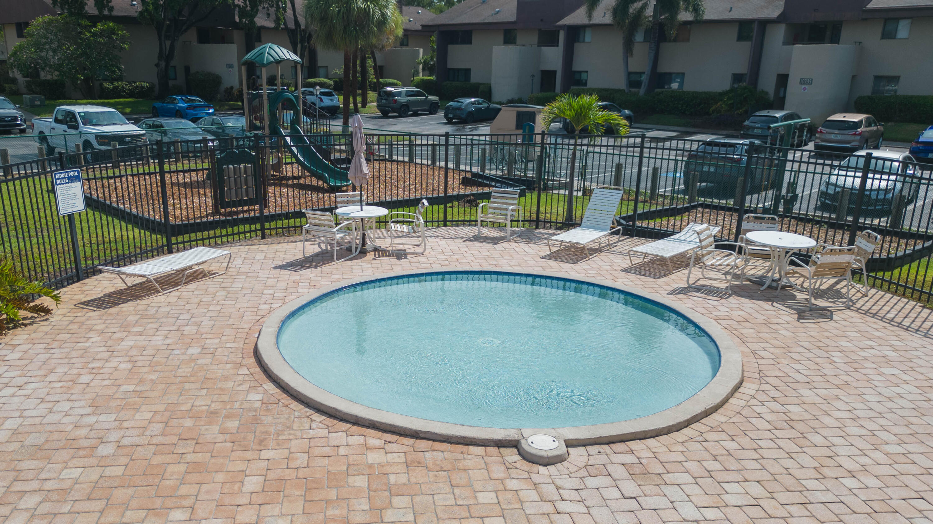 VILLAGE LAKE CONDO - Residential