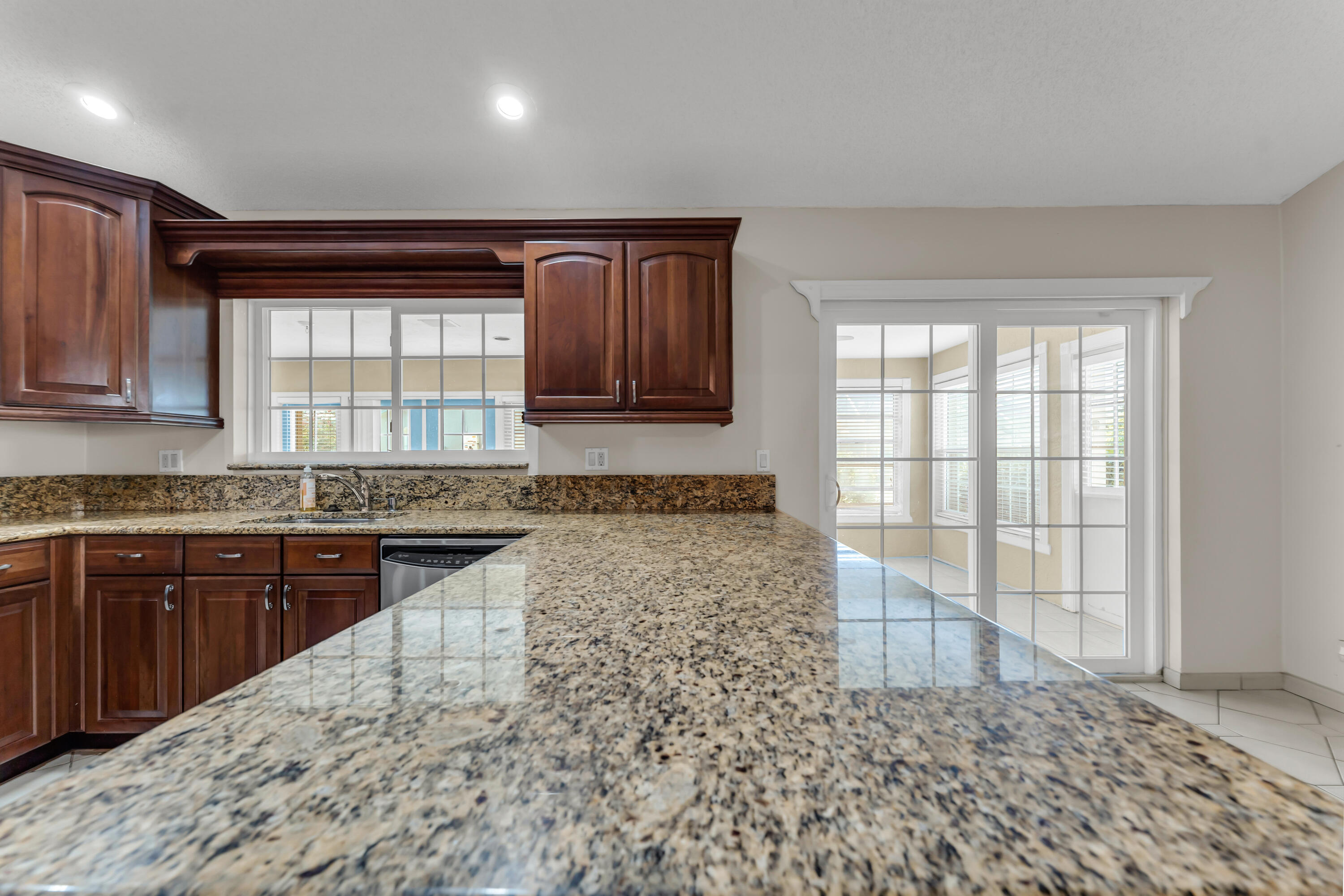 SUN VALLEY 2 - Residential