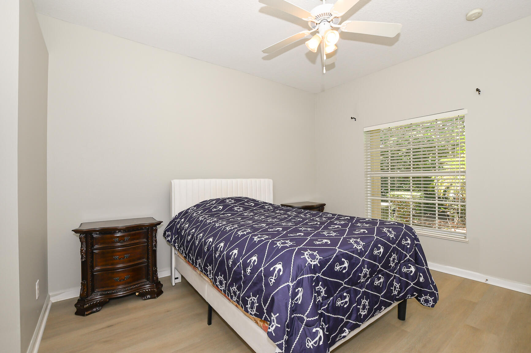 RIVER PLACE ON THE ST LUCIE NO 5 - Residential Lease
