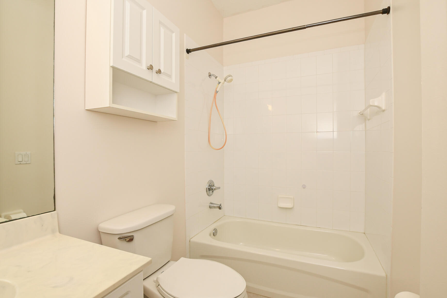 RIVER PLACE ON THE ST LUCIE NO 5 - Residential Lease