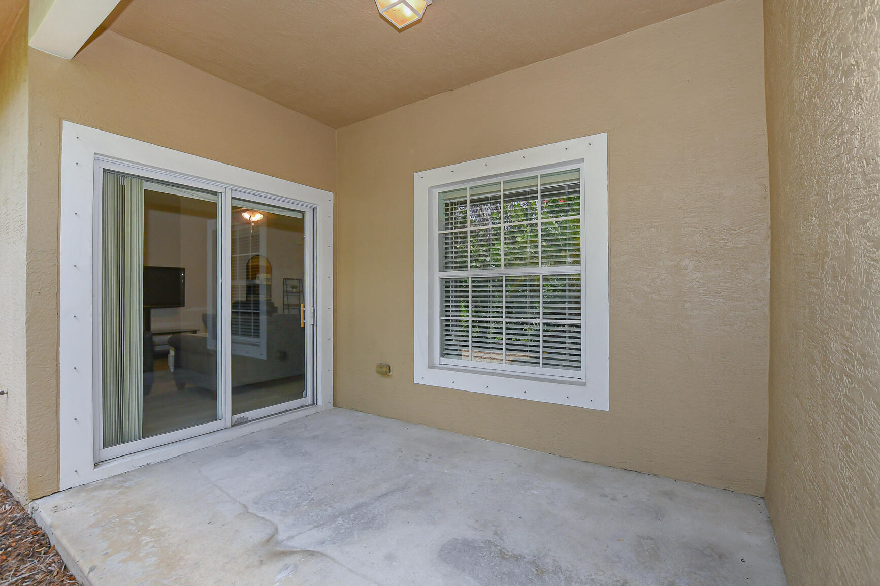 RIVER PLACE ON THE ST LUCIE NO 5 - Residential Lease
