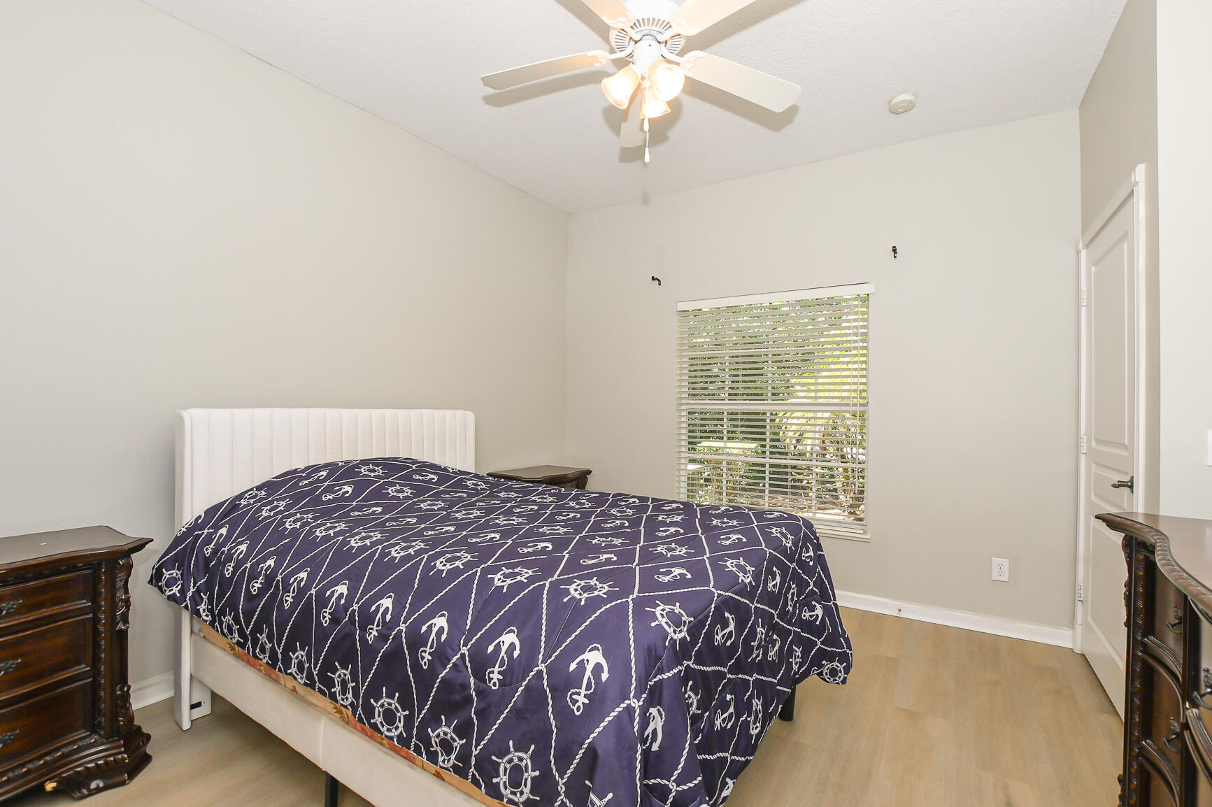 RIVER PLACE ON THE ST LUCIE NO 5 - Residential Lease