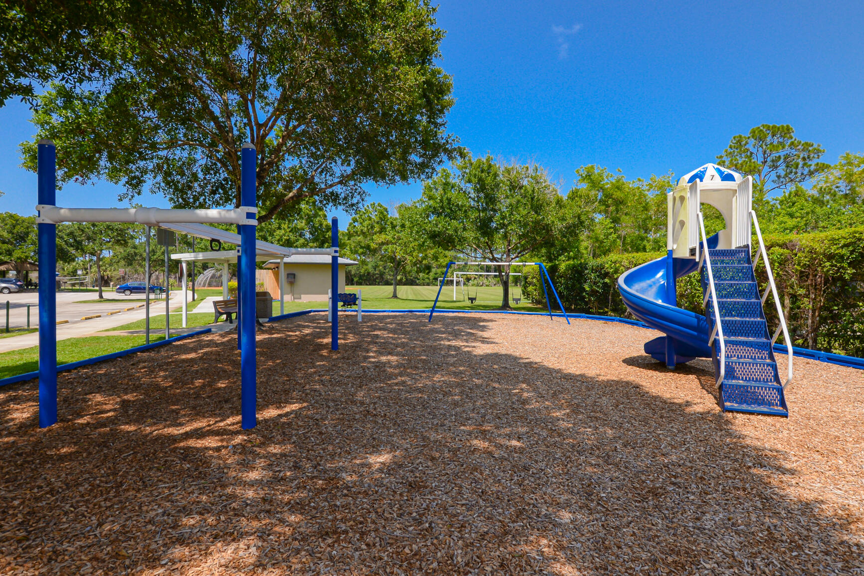 RIVER PLACE ON THE ST LUCIE NO 5 - Residential Lease