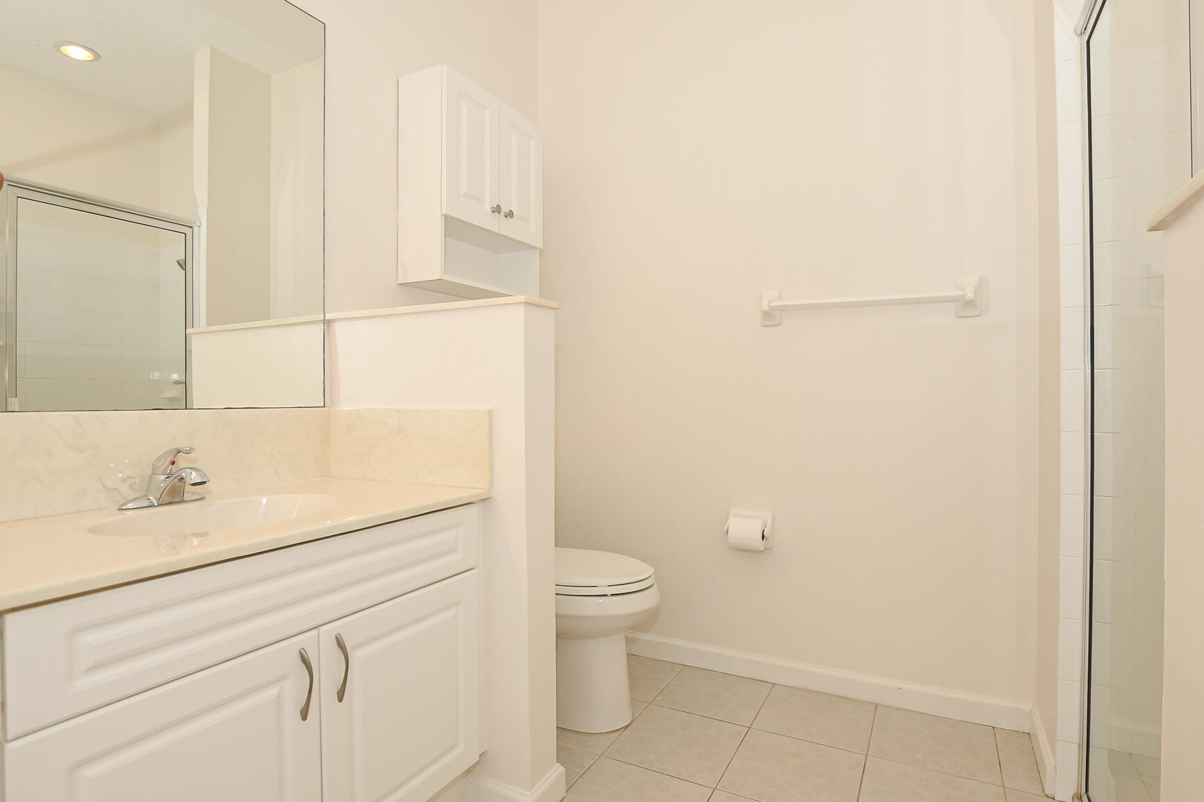 RIVER PLACE ON THE ST LUCIE NO 5 - Residential Lease