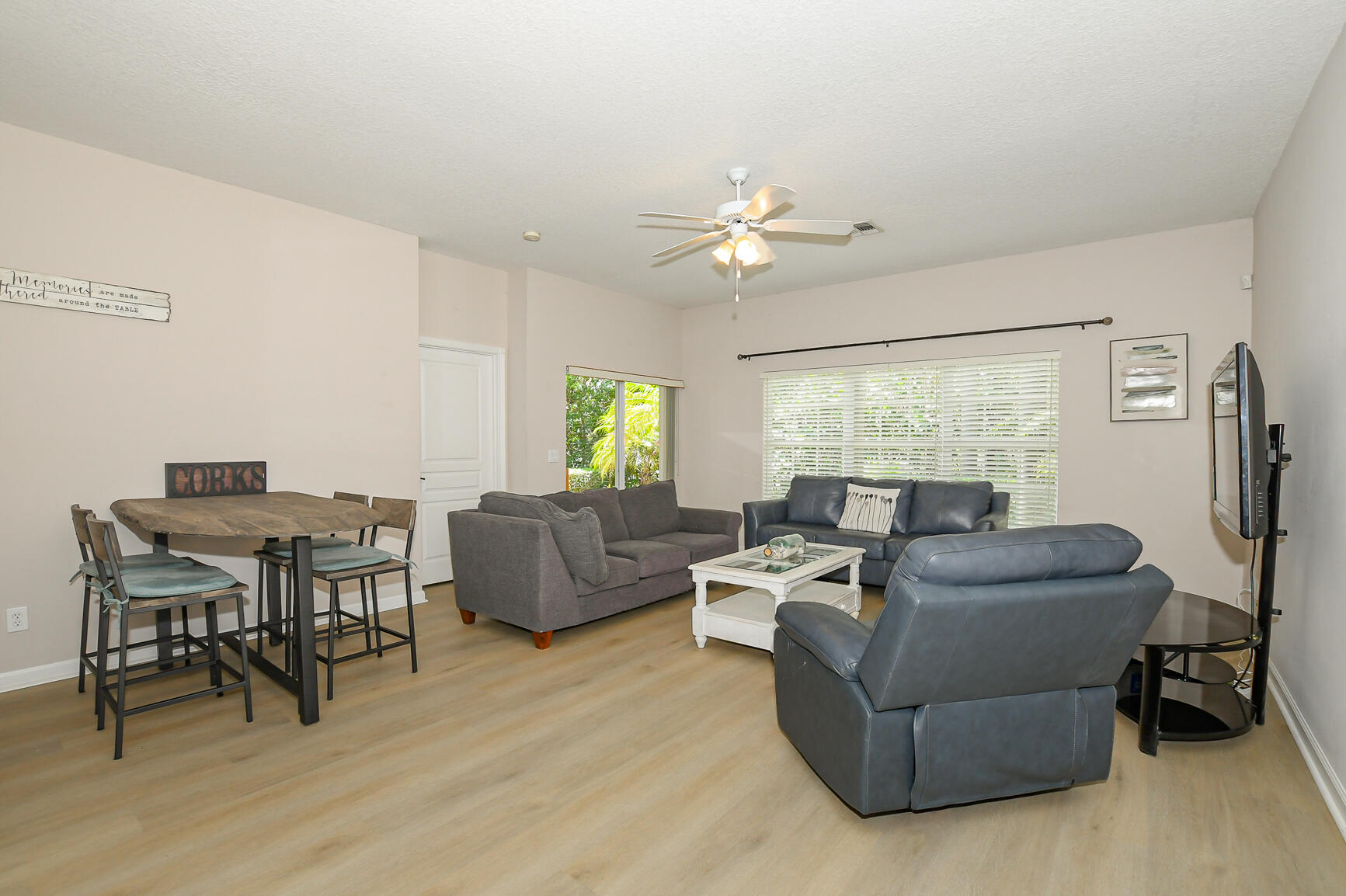 RIVER PLACE ON THE ST LUCIE NO 5 - Residential Lease