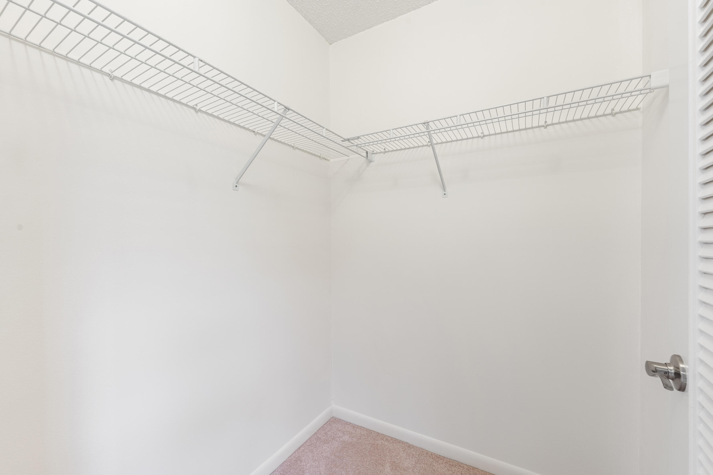 ABERDEEN 4 - Residential