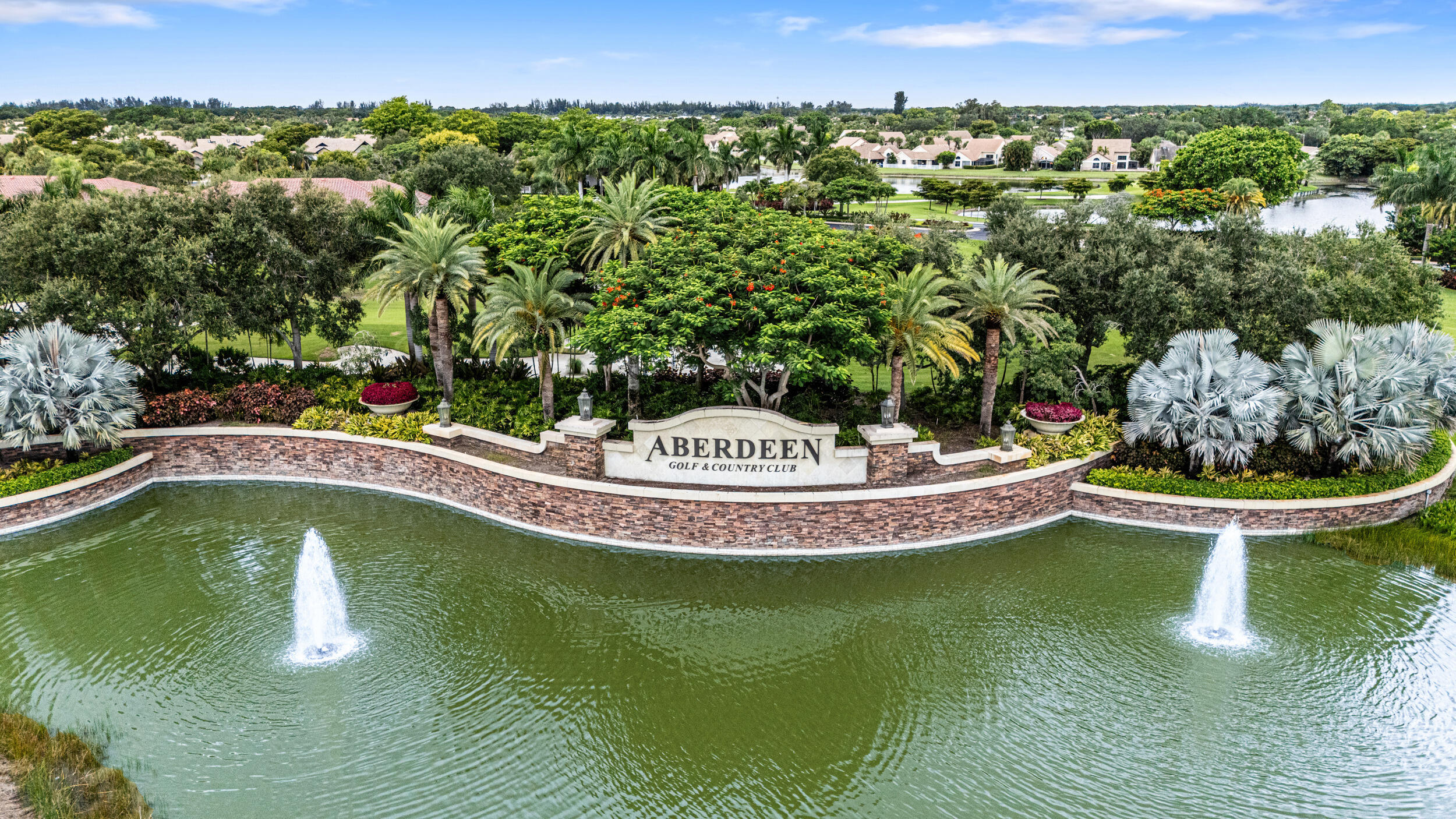 ABERDEEN 4 - Residential