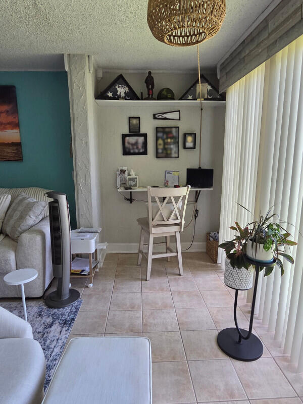 CIRCLE BAY YACHT CLUB CONDO - Residential