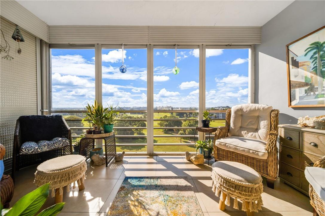 Palm Aire - Residential