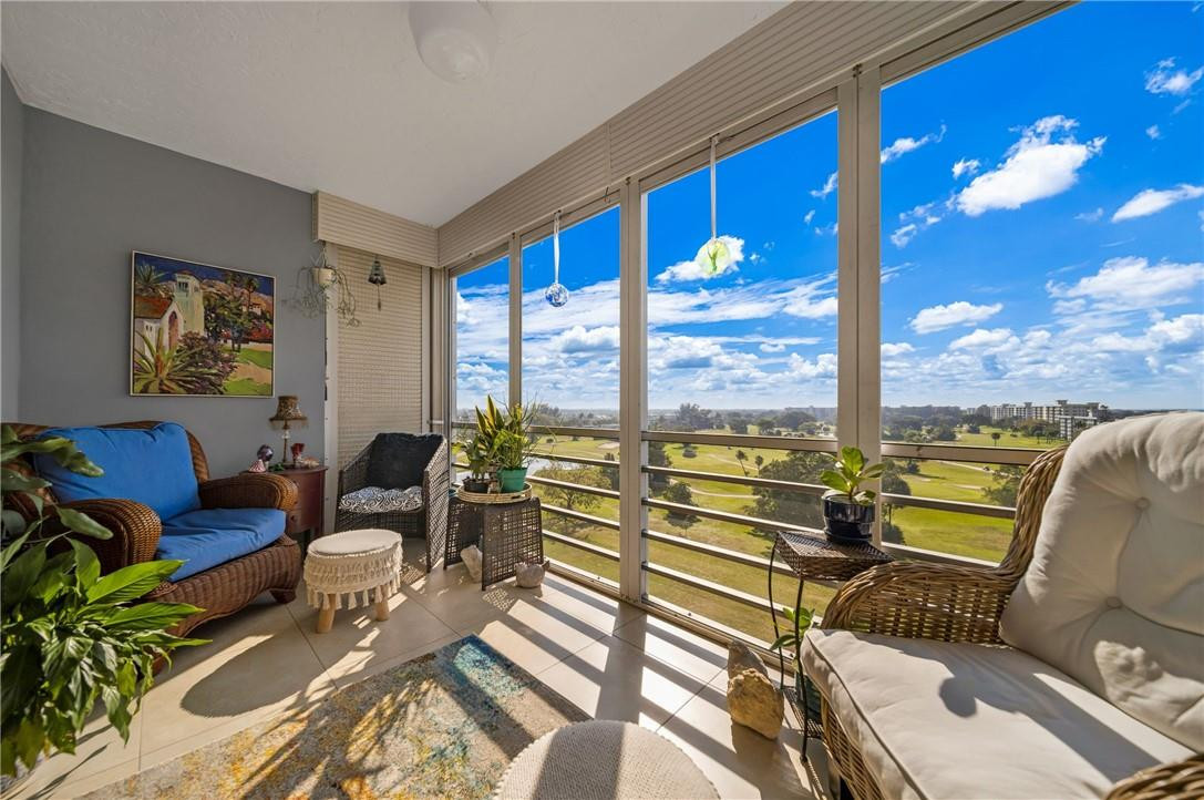 Palm Aire - Residential