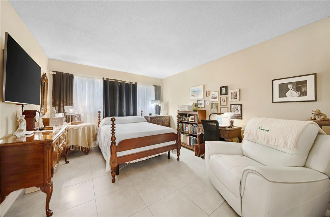 Palm Aire - Residential