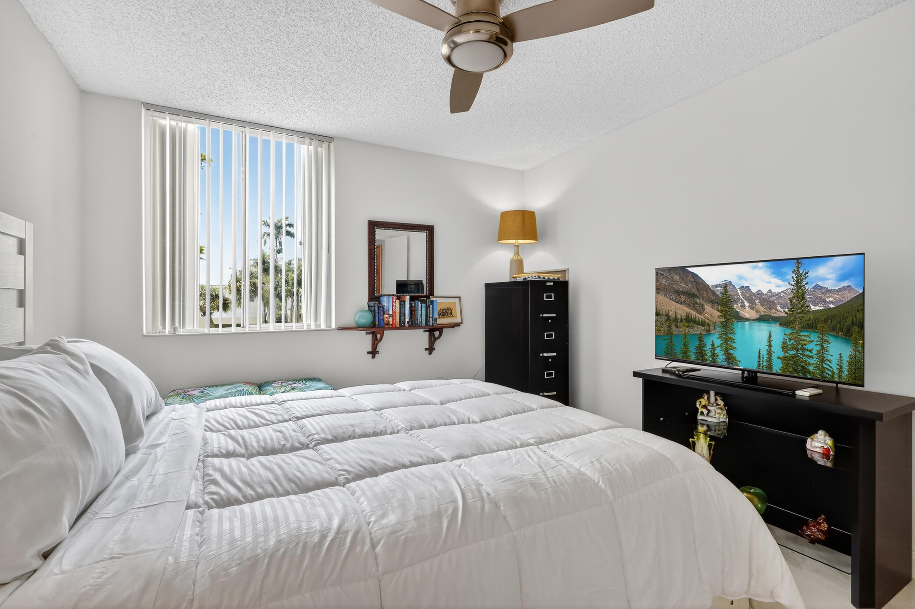HALF MOON BAY CONDO - Residential