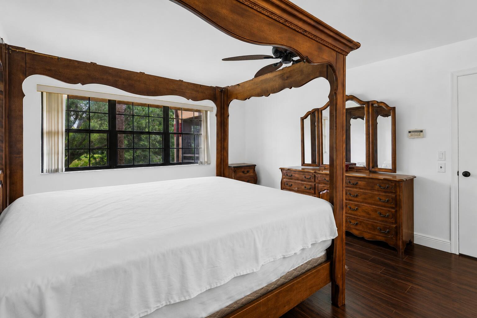 ASPEN GLEN CONDO - Residential