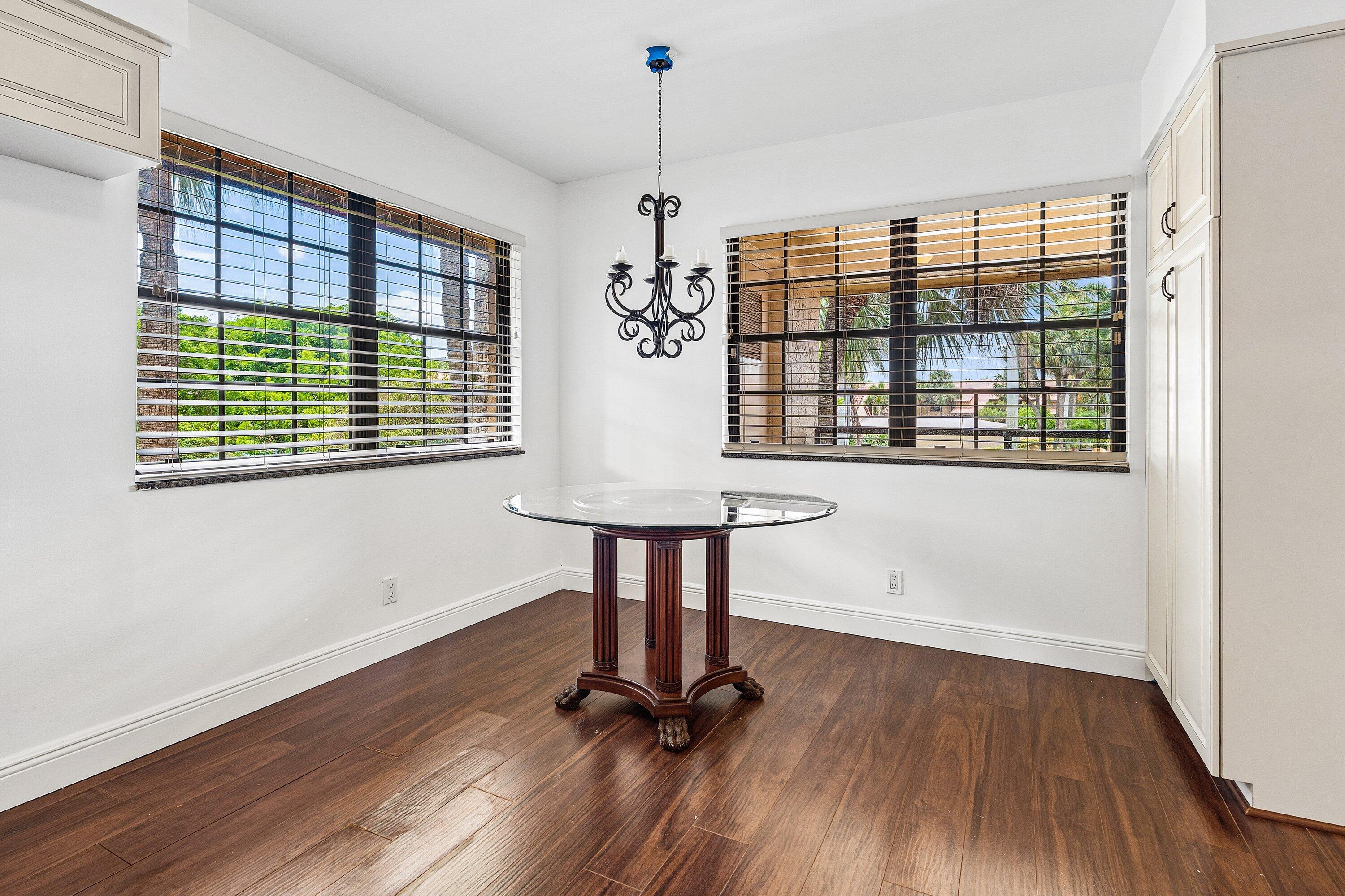 ASPEN GLEN CONDO - Residential