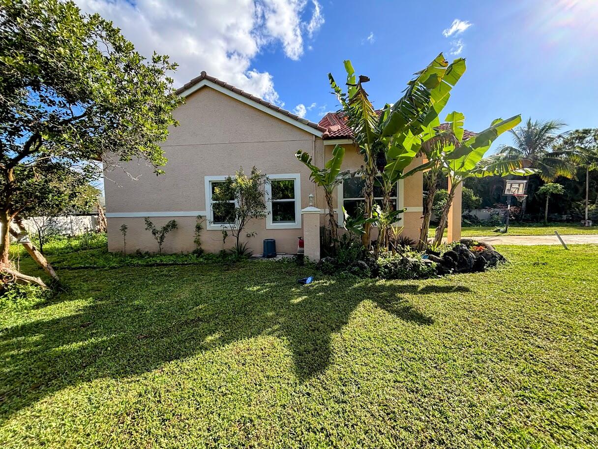 LOXAHATCHEE - Residential Lease