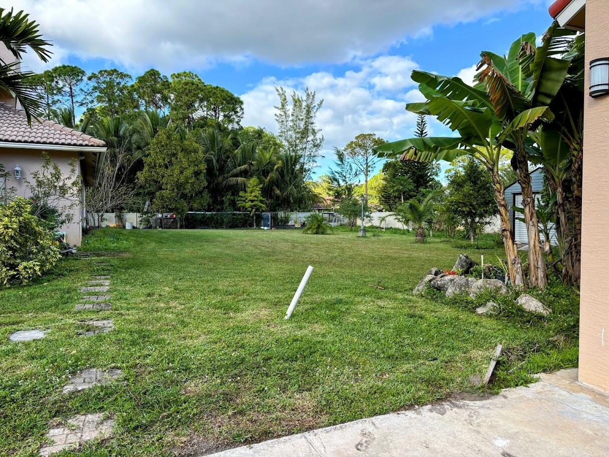 LOXAHATCHEE - Residential Lease