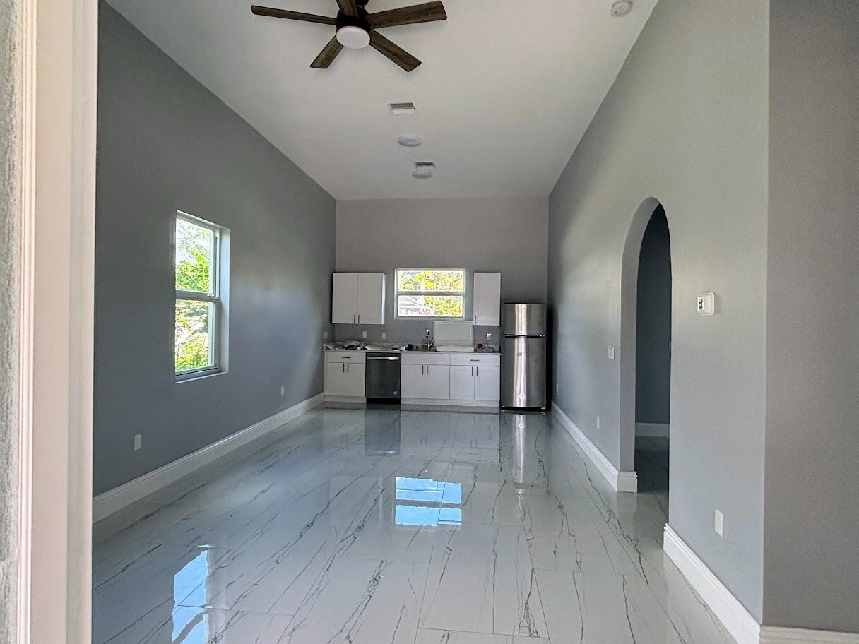 LOXAHATCHEE - Residential Lease