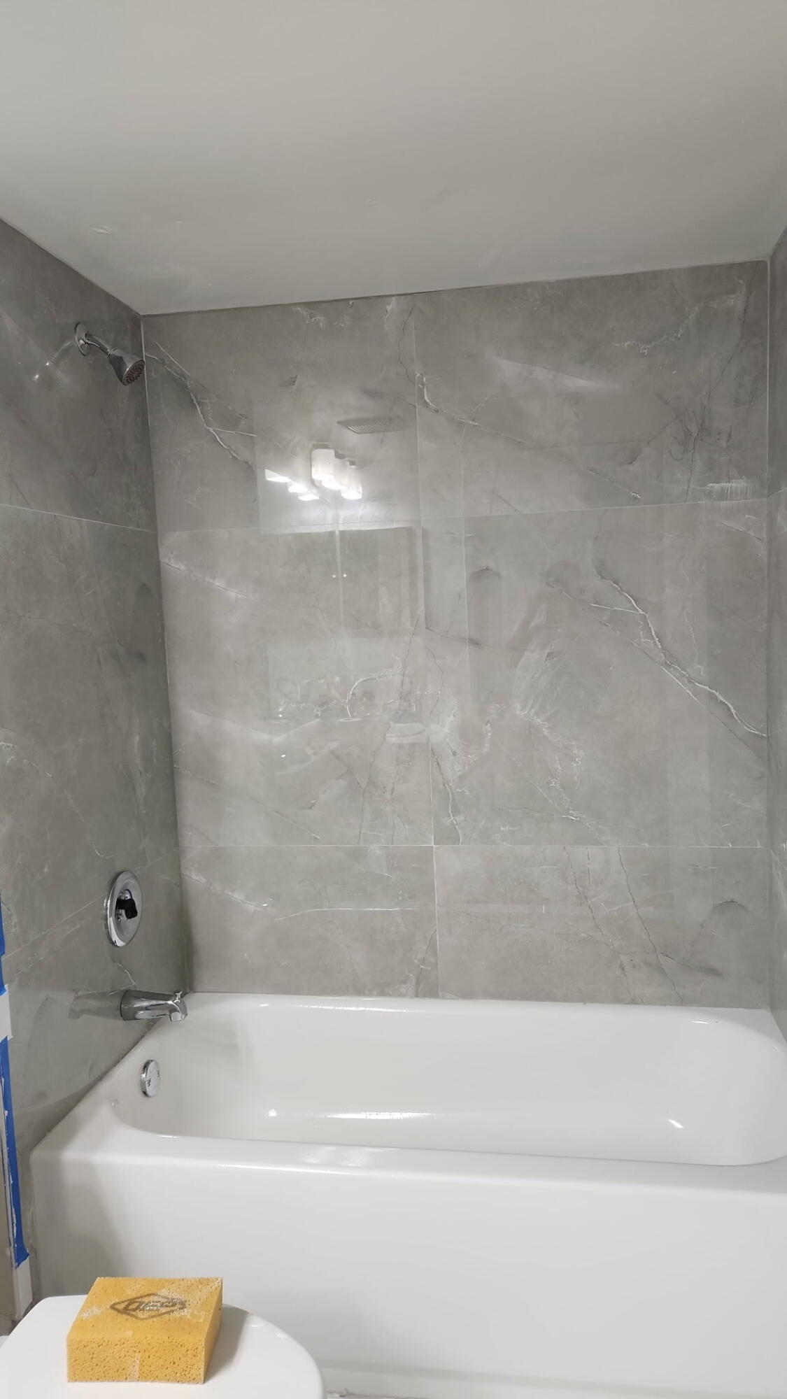 ROYAL GRAND CONDO - Residential