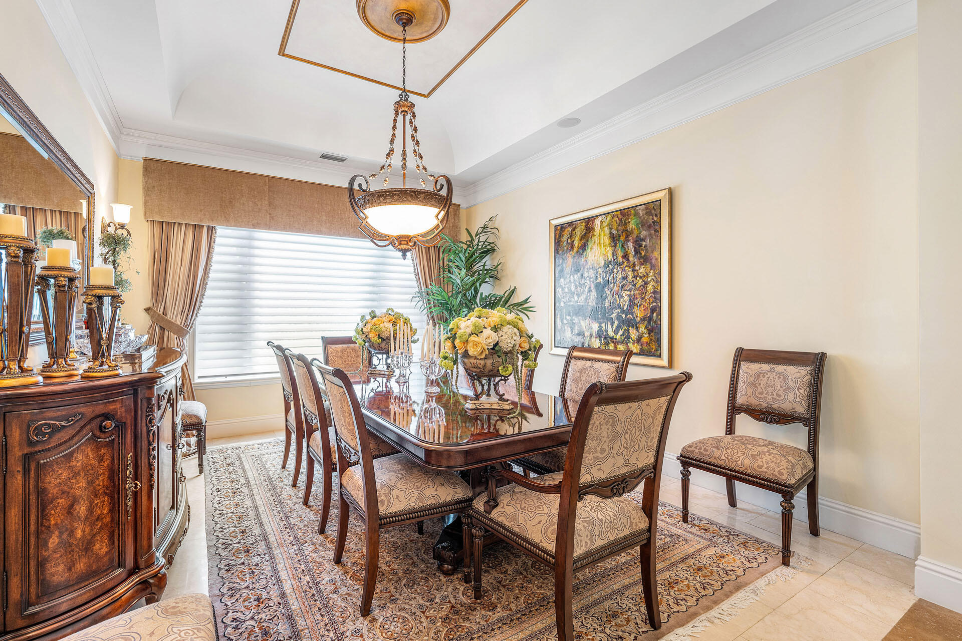 ROYAL PALM YACHT & COUNTRY CLUB - Residential